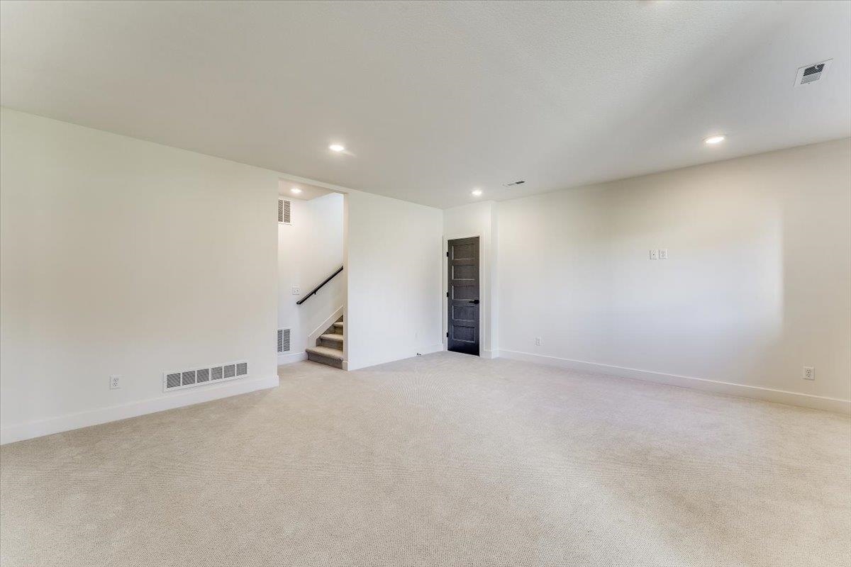 2701 N Anna St. Property Photo 29