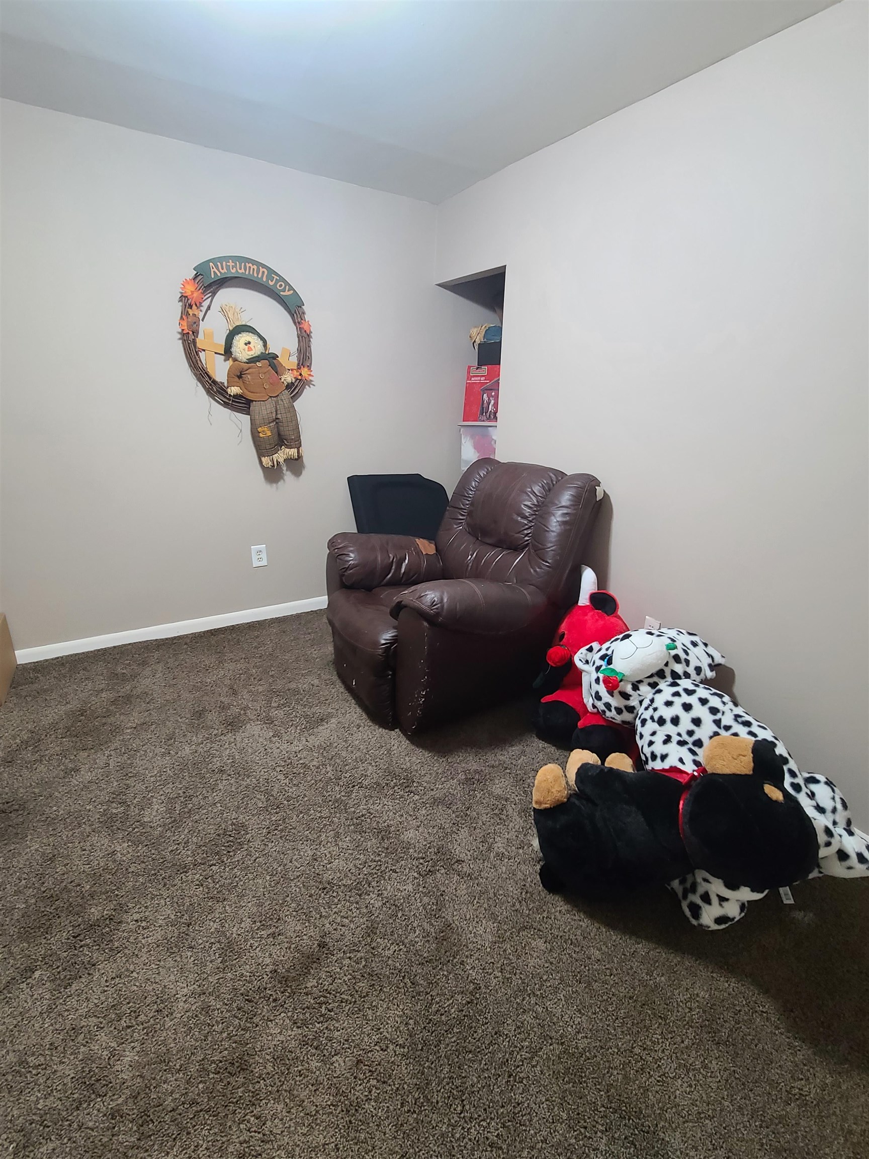 1035 N Georgie Property Photo 29