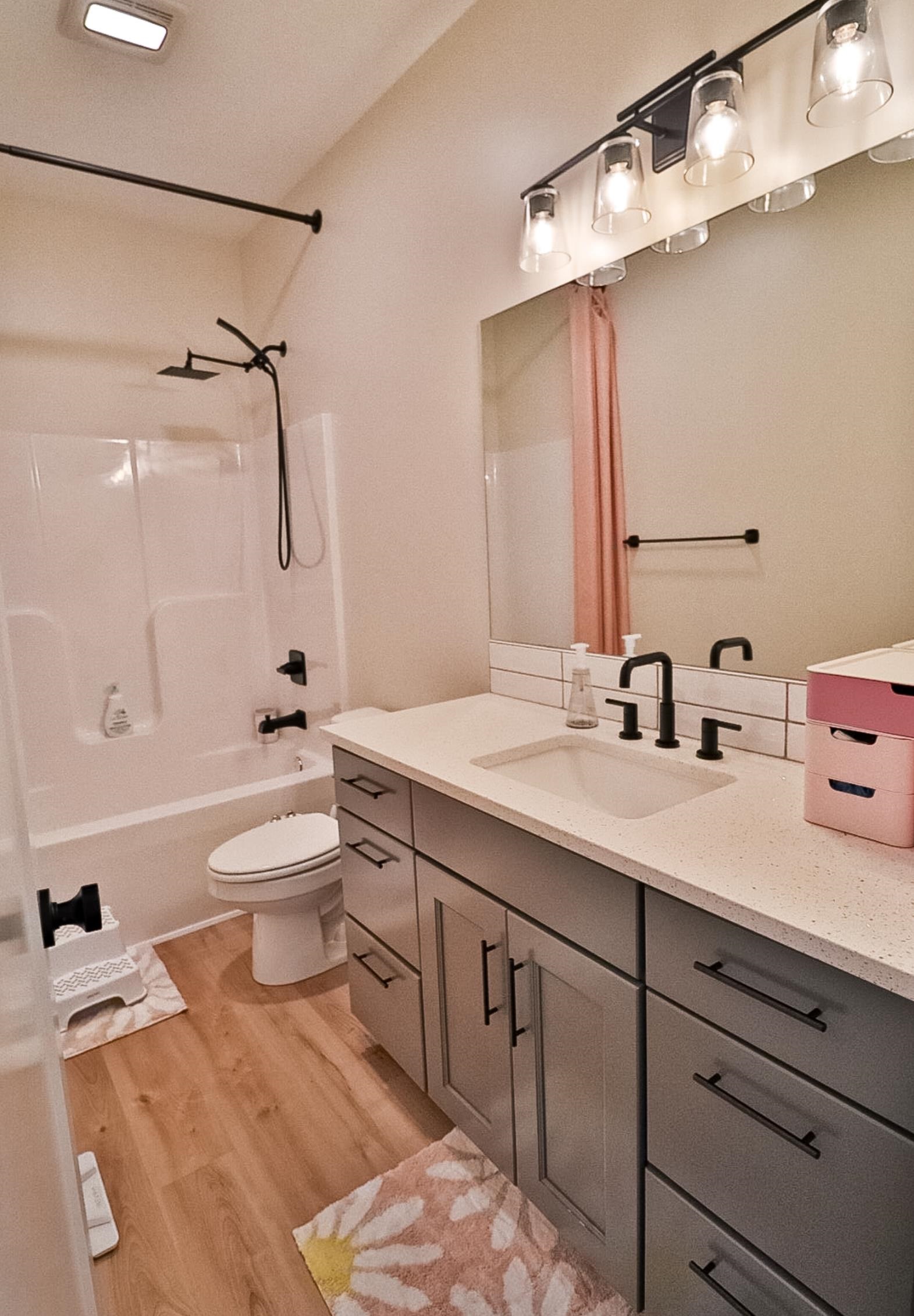 5247 N Cambridge St Property Photo 13