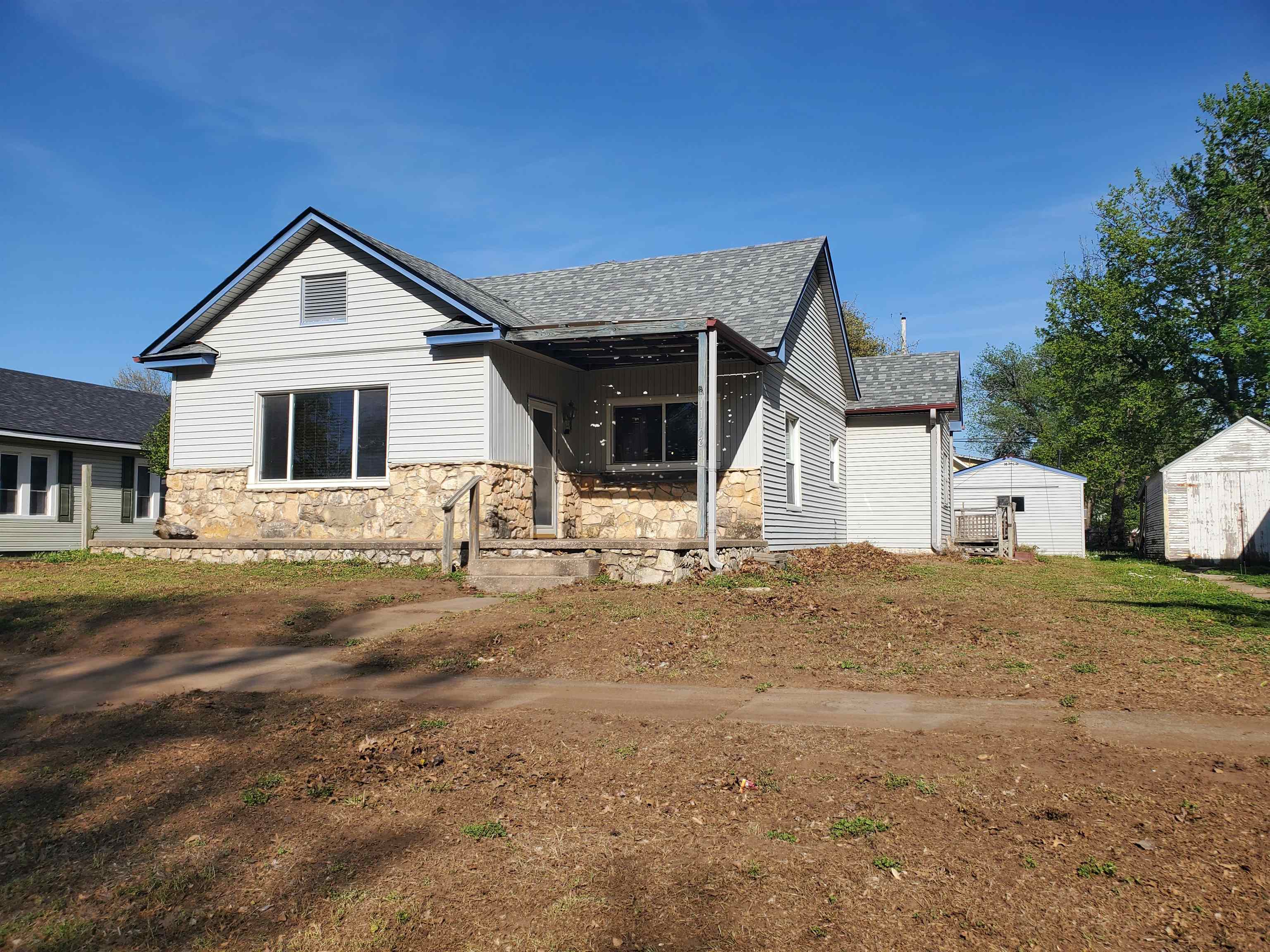 1112 N 4th Property Photo 1