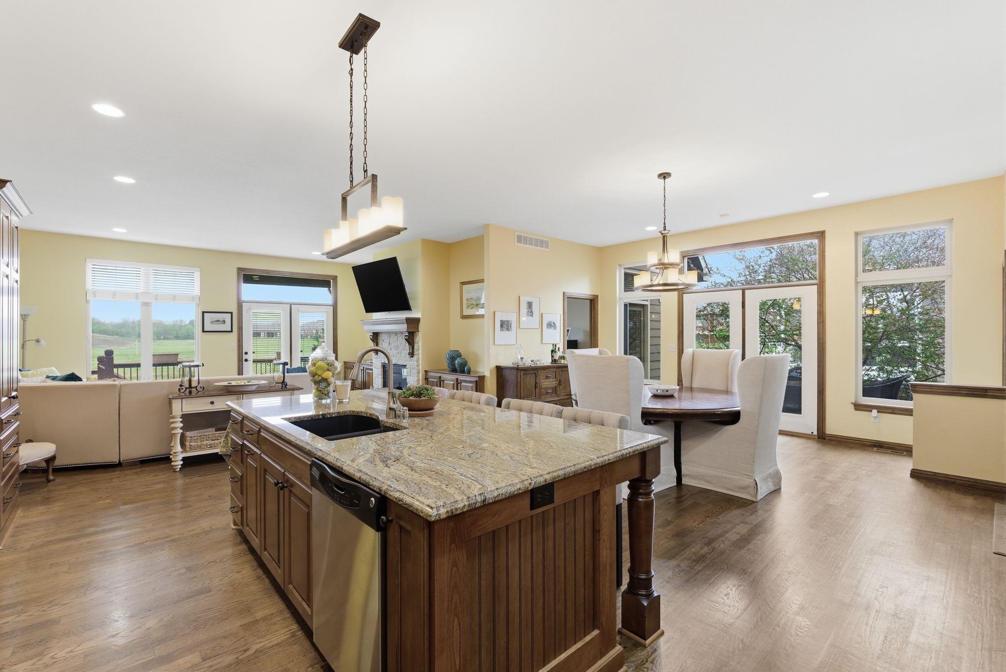 15818 E Majestic St Property Photo 10