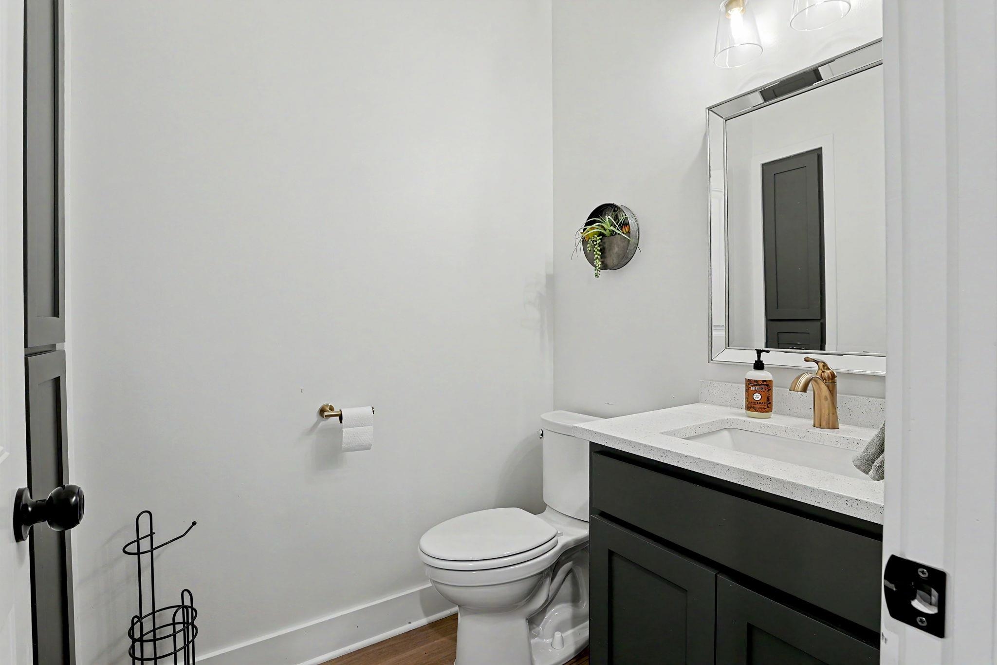 104 N Estes St Property Photo 25