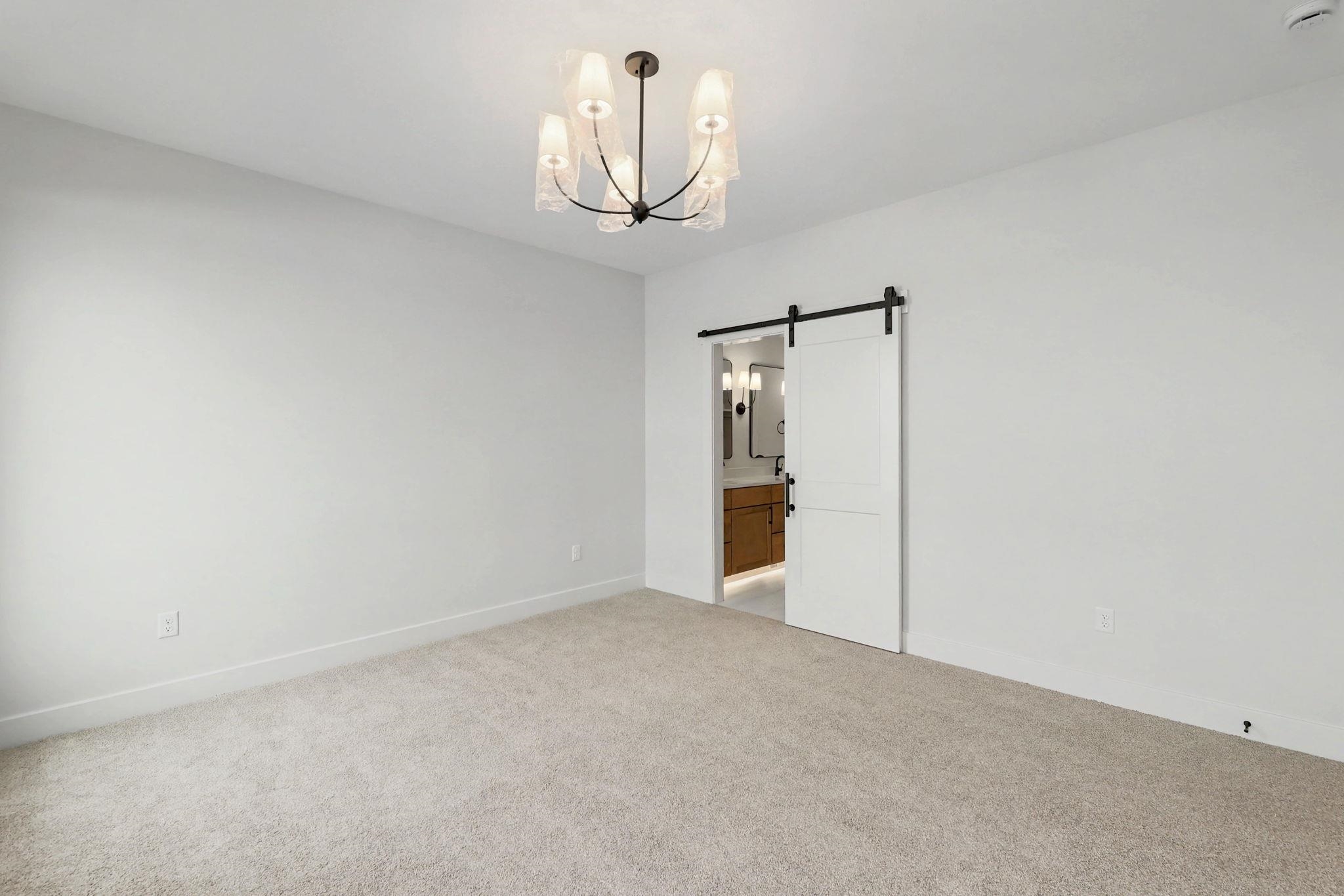 336 N Fielding St Property Photo 17