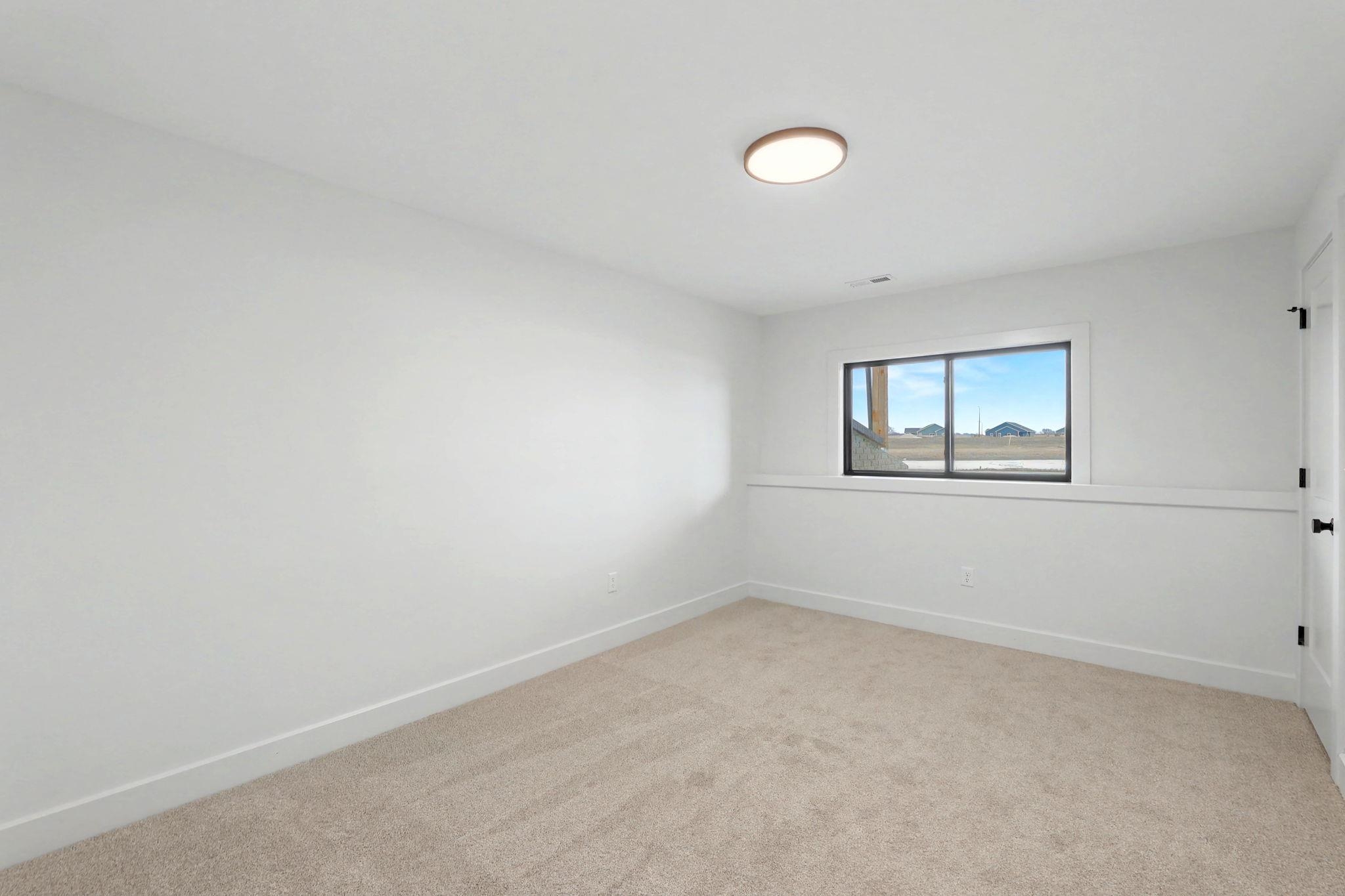336 N Fielding St Property Photo 32
