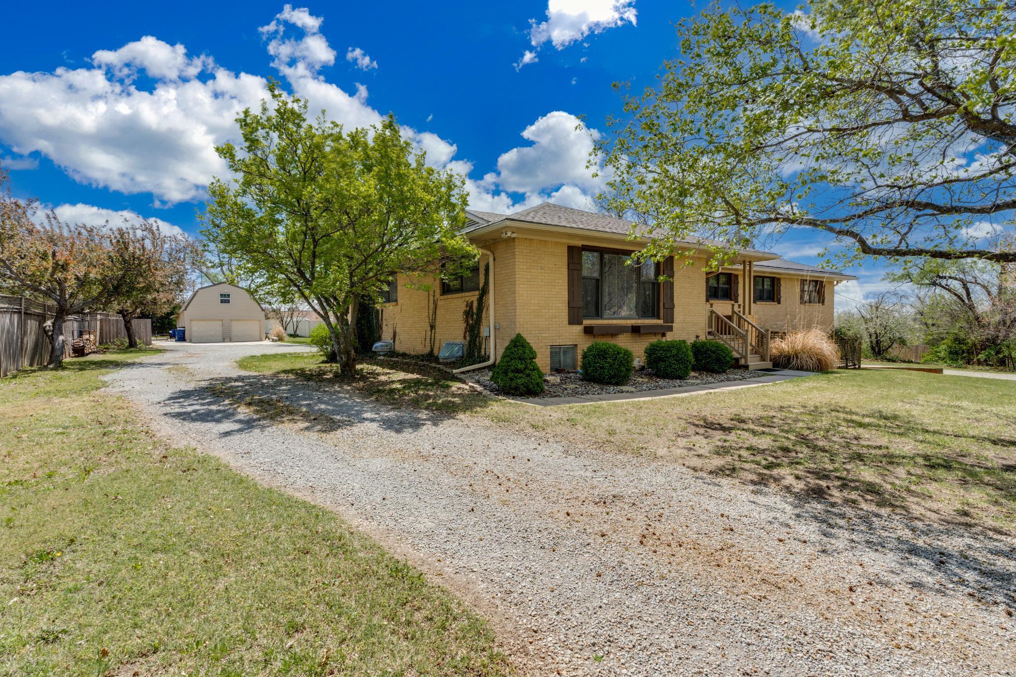 340 S Hillsdale