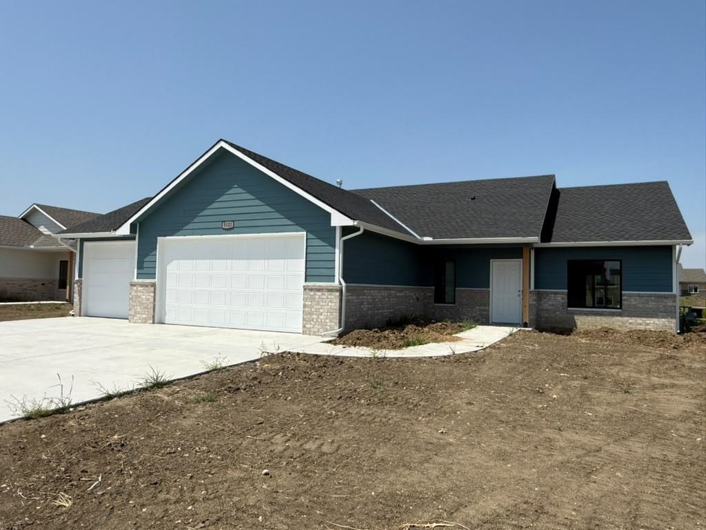 5121 Toben Ct. Property Photo 1