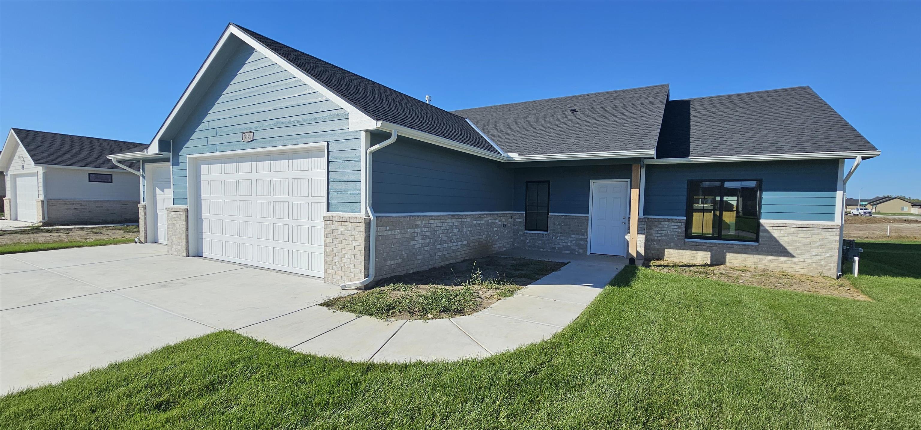 5121 Toben Ct. Property Photo 2