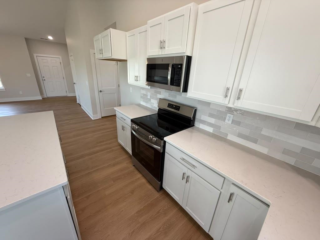 5121 Toben Ct. Property Photo 7