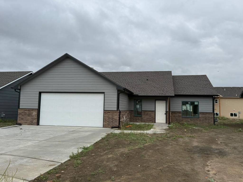 5085 N Toben Dr Property Photo 1