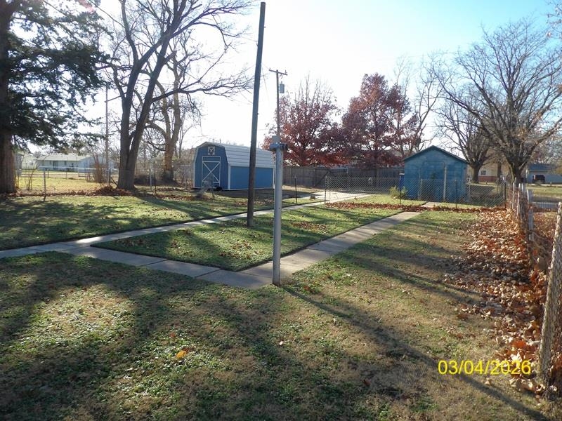 215 S Garfield Ave Property Photo 2