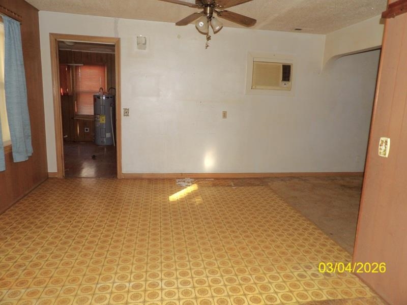 215 S Garfield Ave Property Photo 8