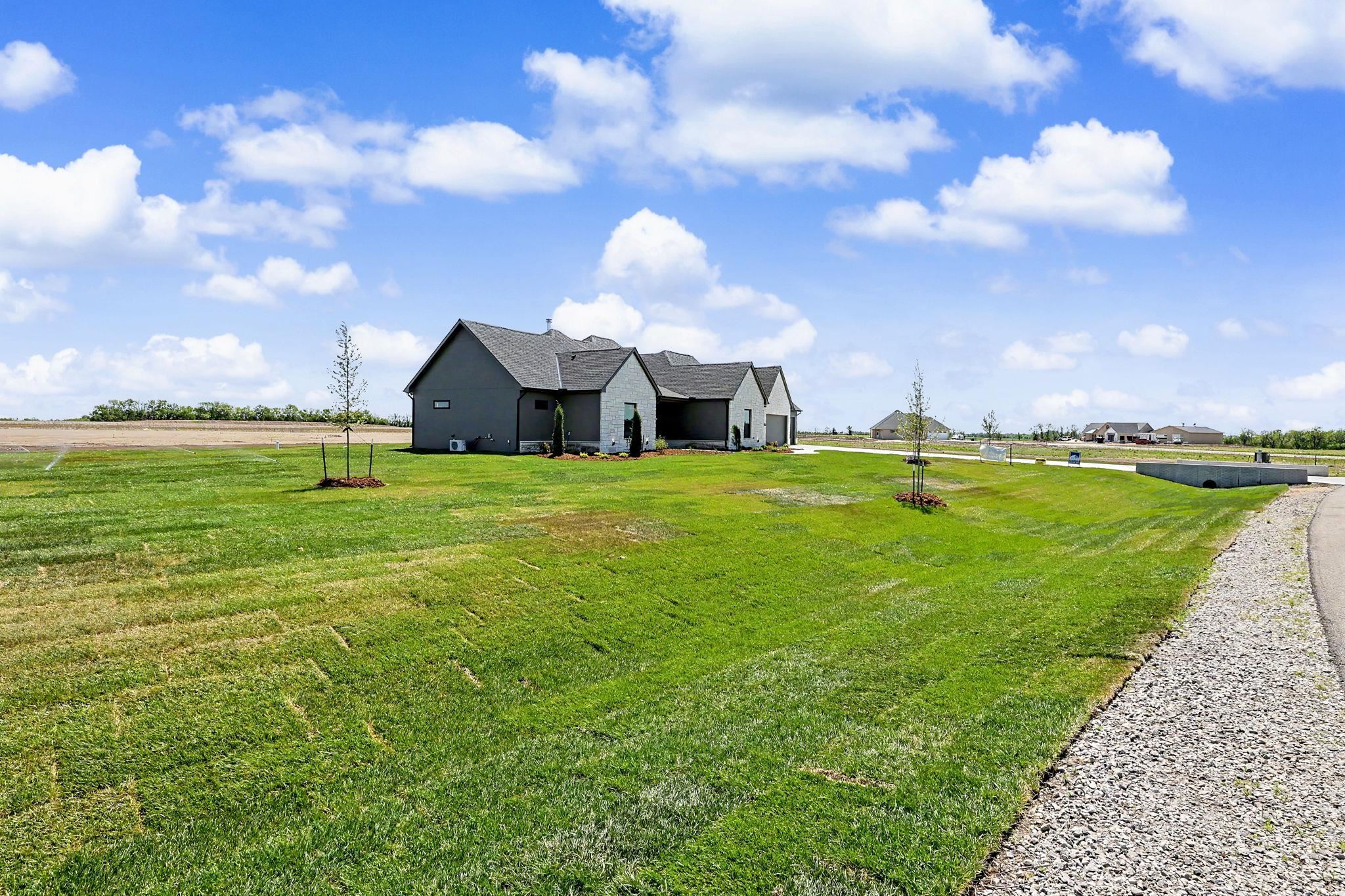 24411 W Stone Bottom St Property Photo 35