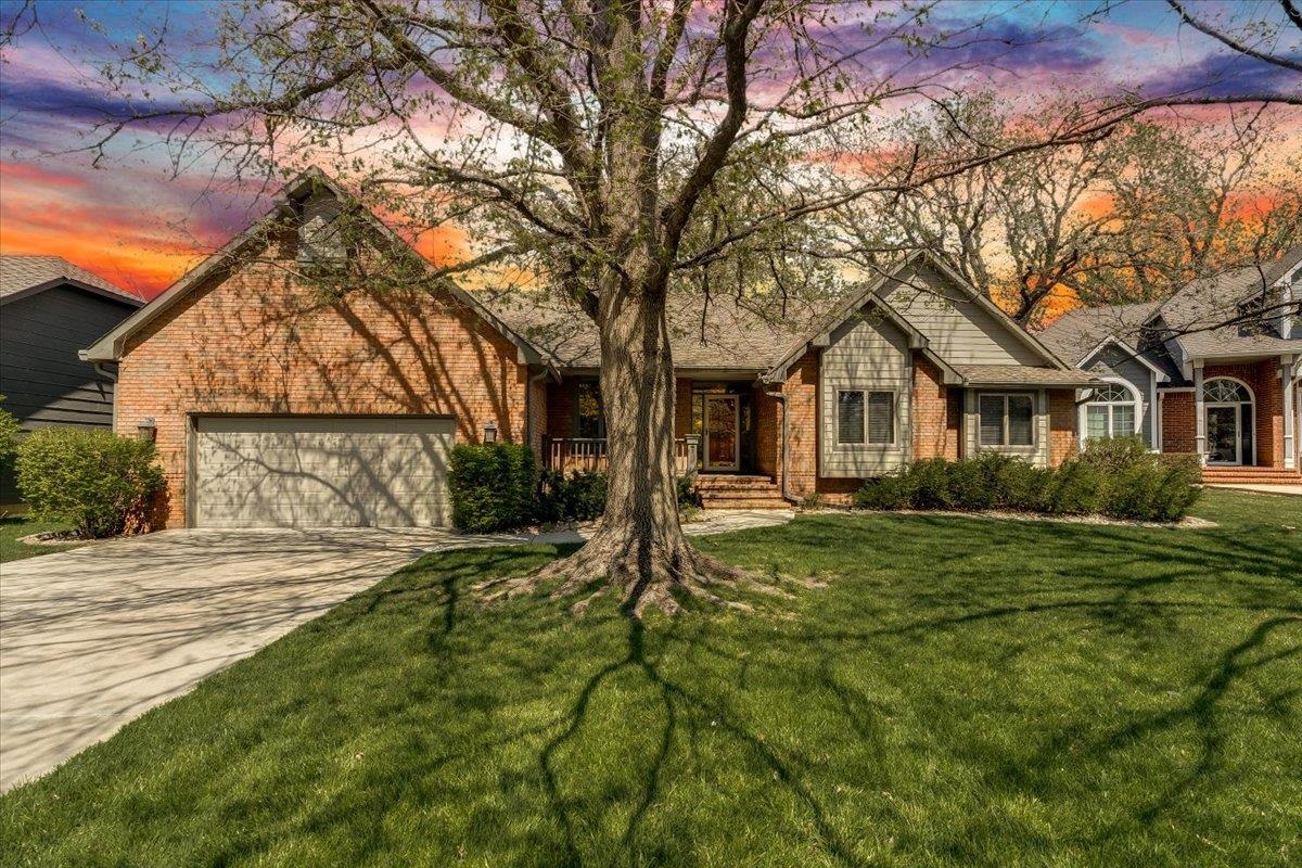 2516 N Meadow Grove Cir Property Photo 1