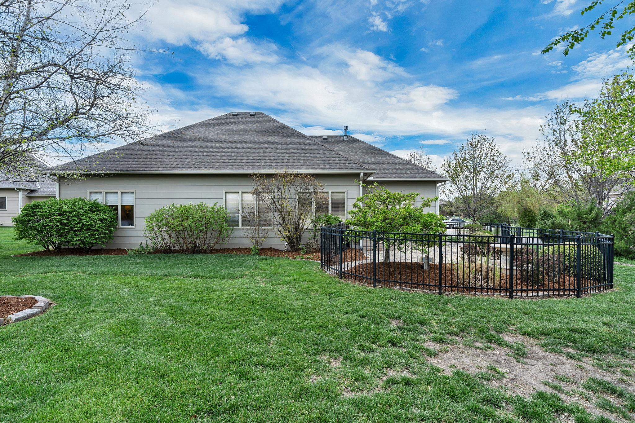 2014 N Paddock Green Ct Property Photo 36