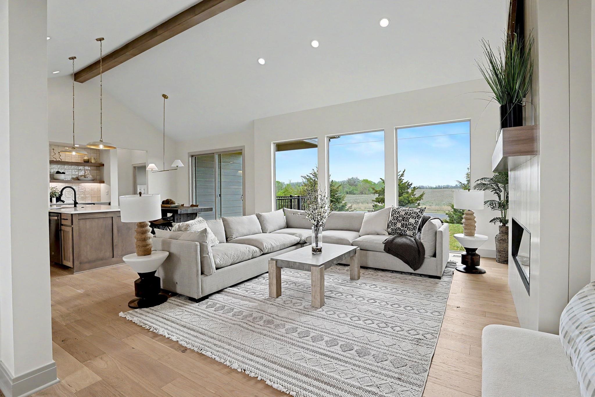 11416 Winston Circle Property Photo 4