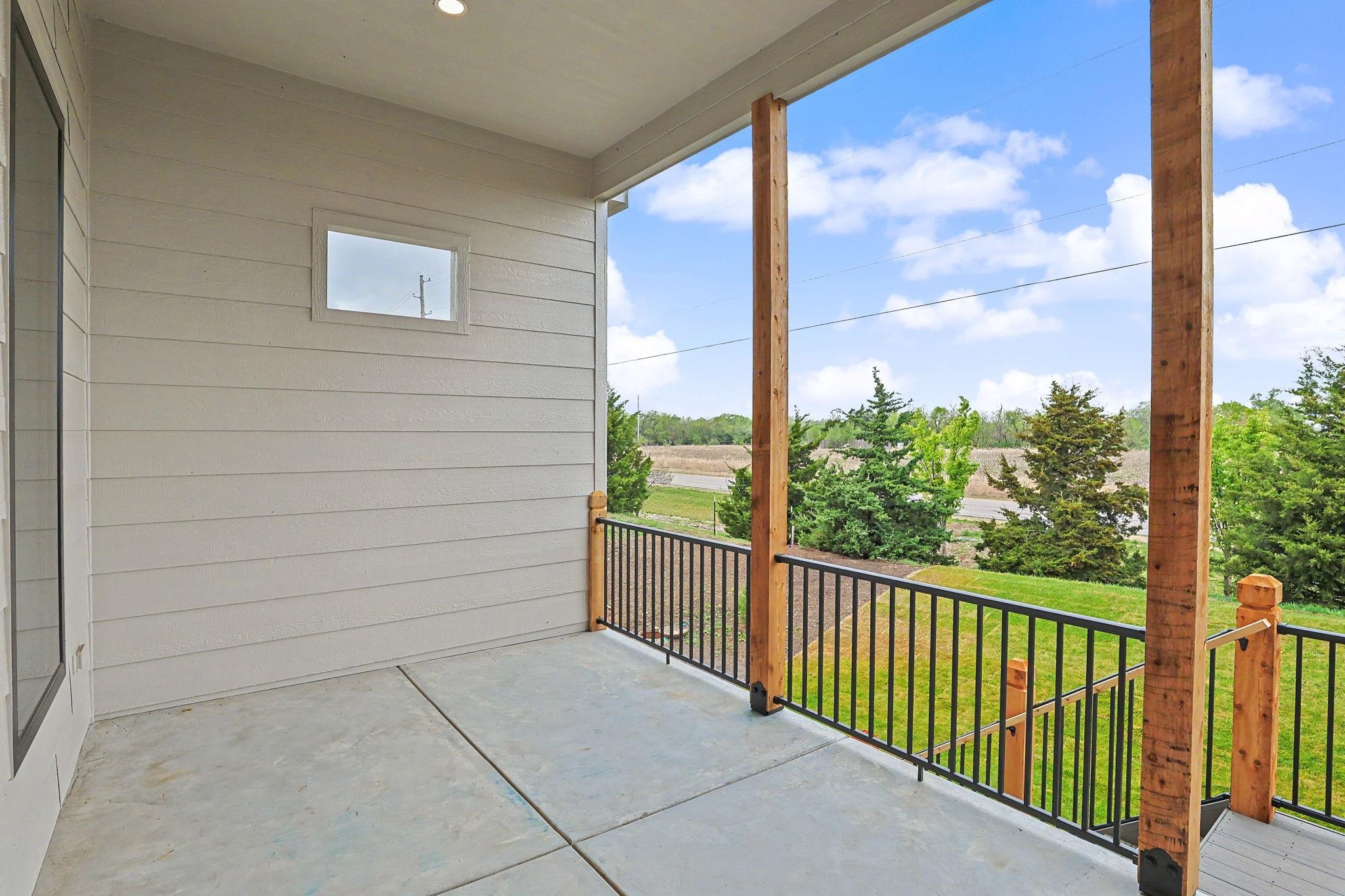 11412 Winston Circle Property Photo 32