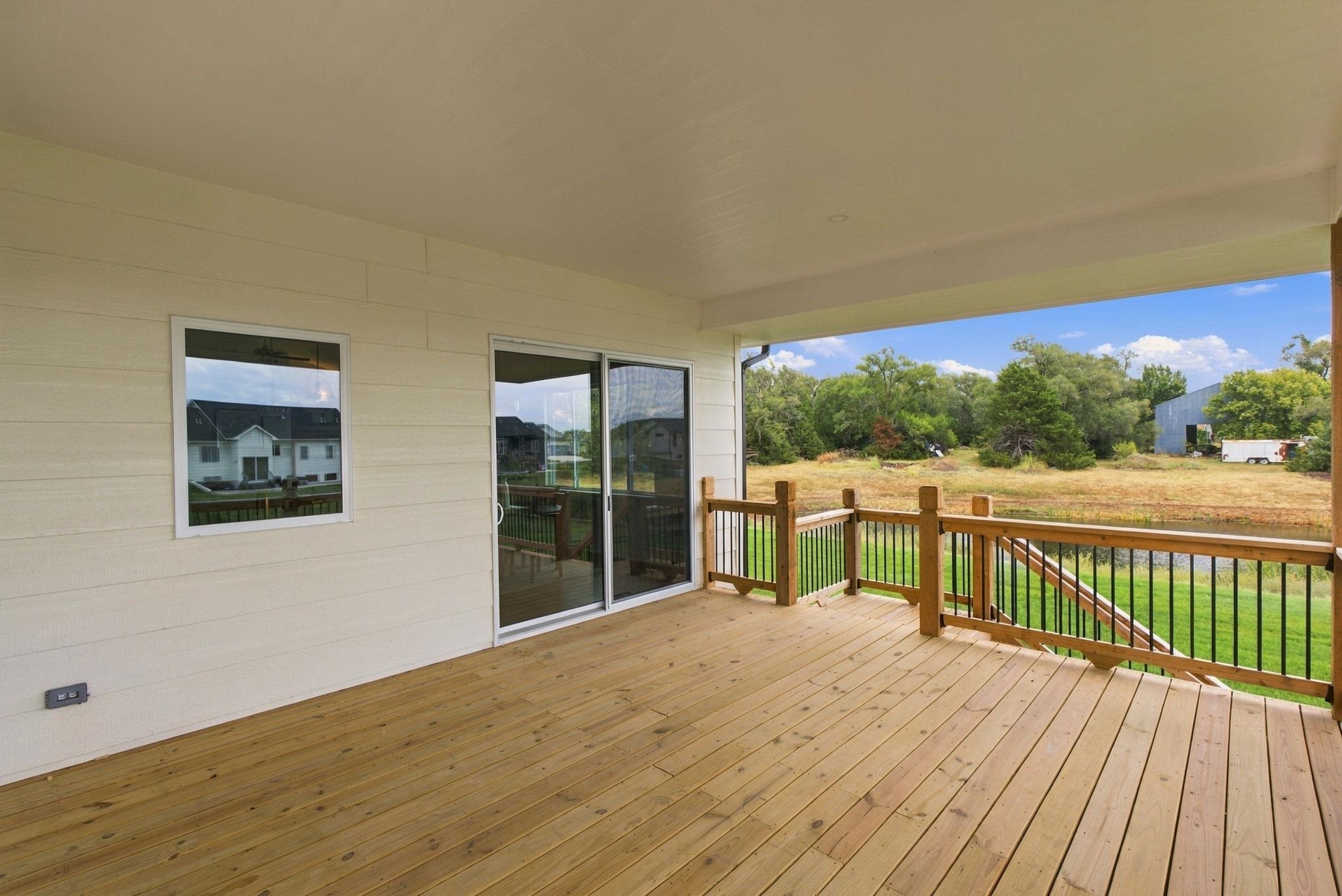 1007 S Brookside St Property Photo 29