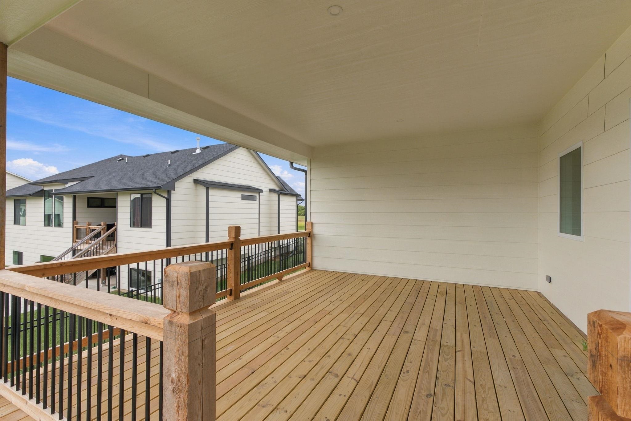 1007 S Brookside St Property Photo 30