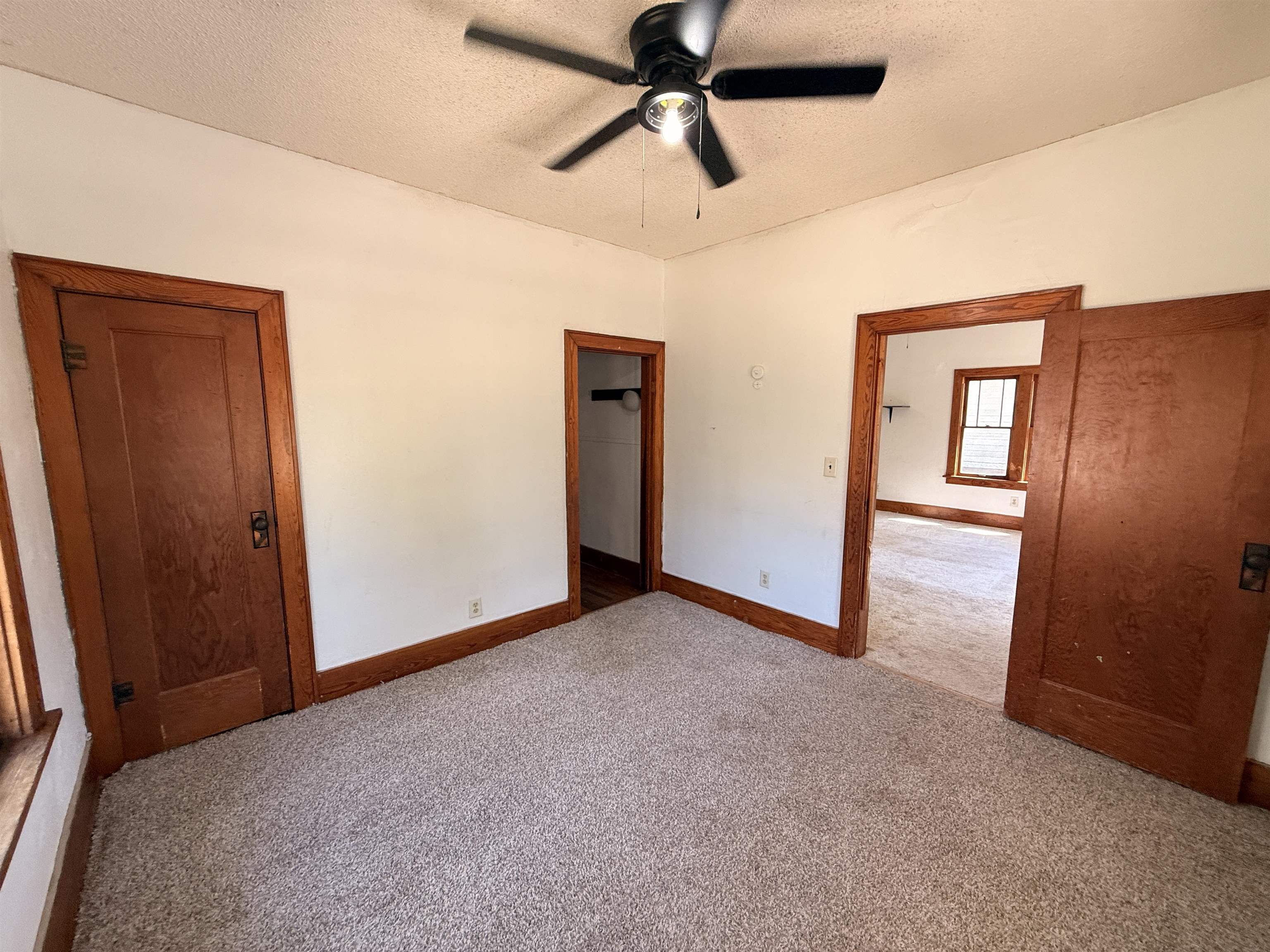 617 N Bluff Ave Property Photo 13