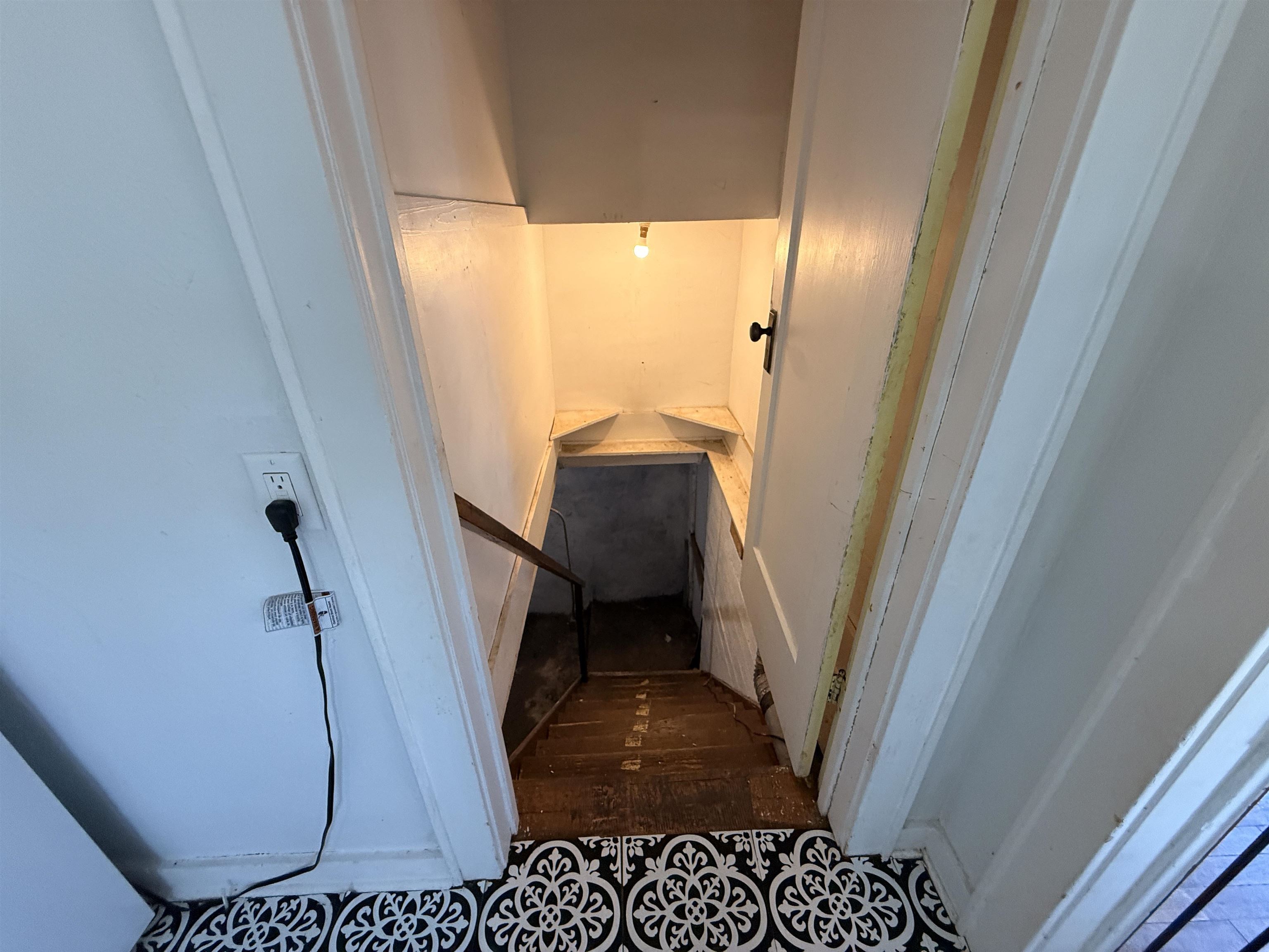 617 N Bluff Ave Property Photo 22