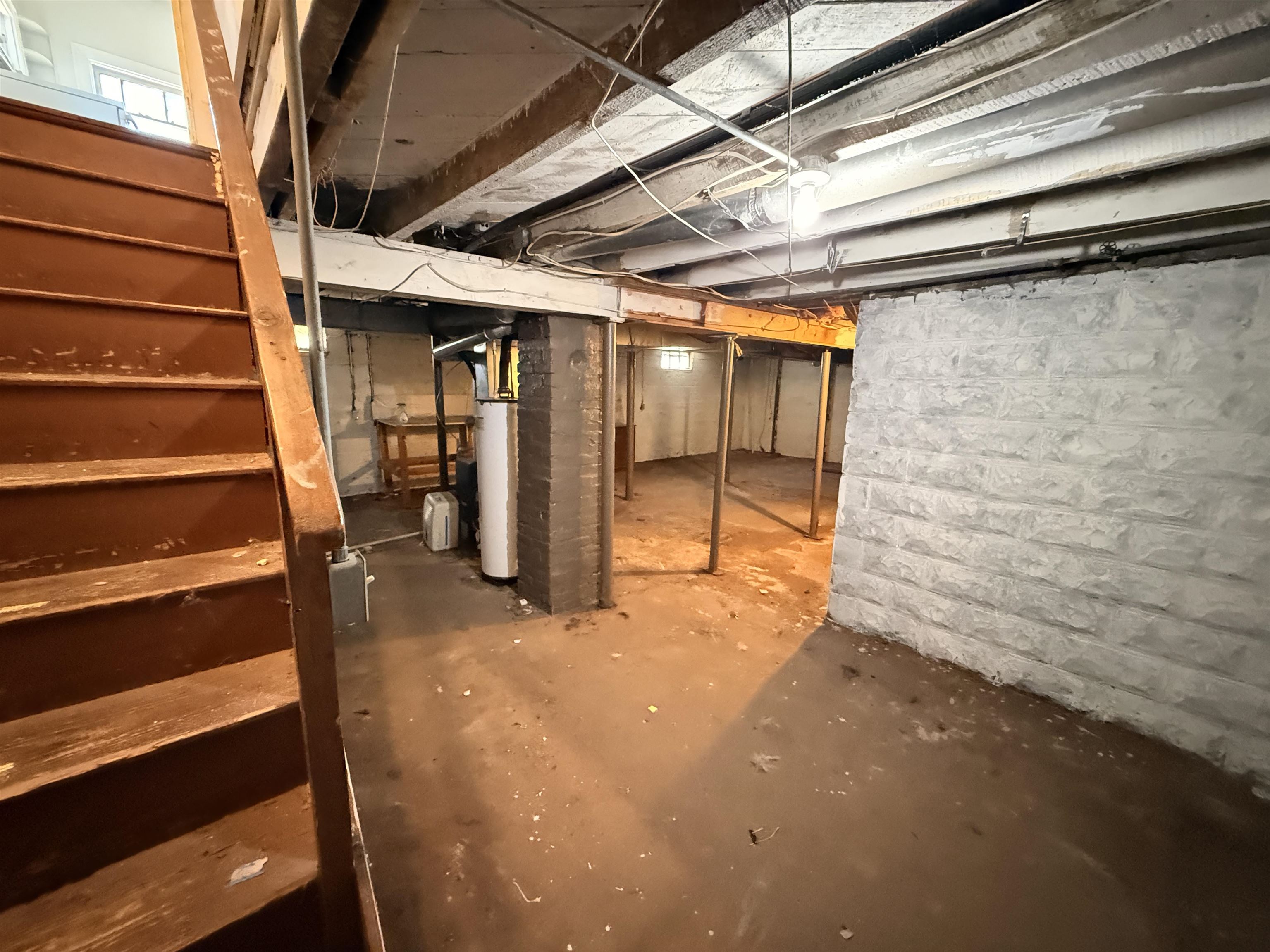 617 N Bluff Ave Property Photo 23