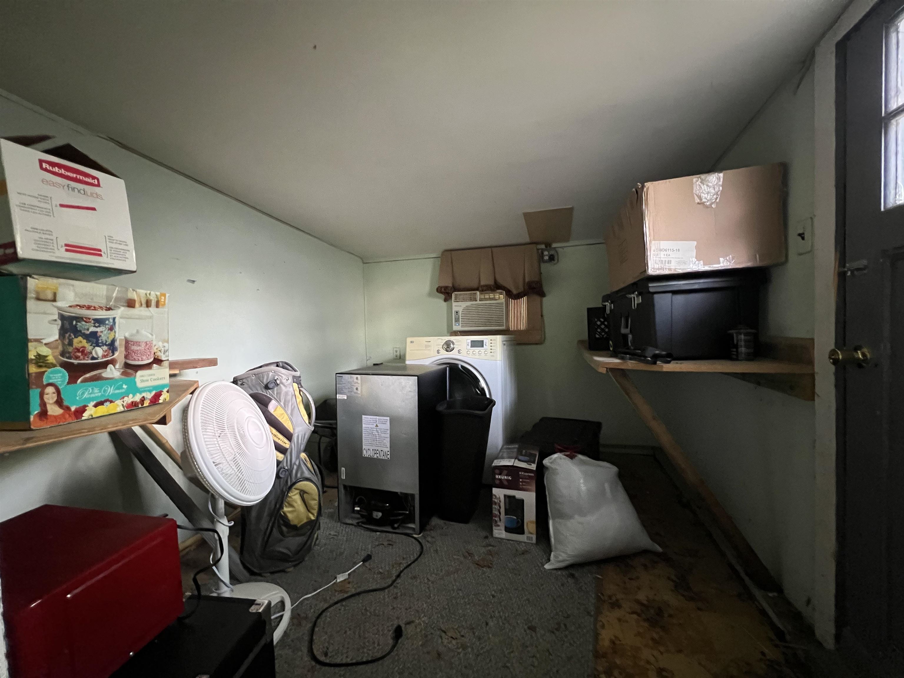 2016 Loomis St Property Photo 23