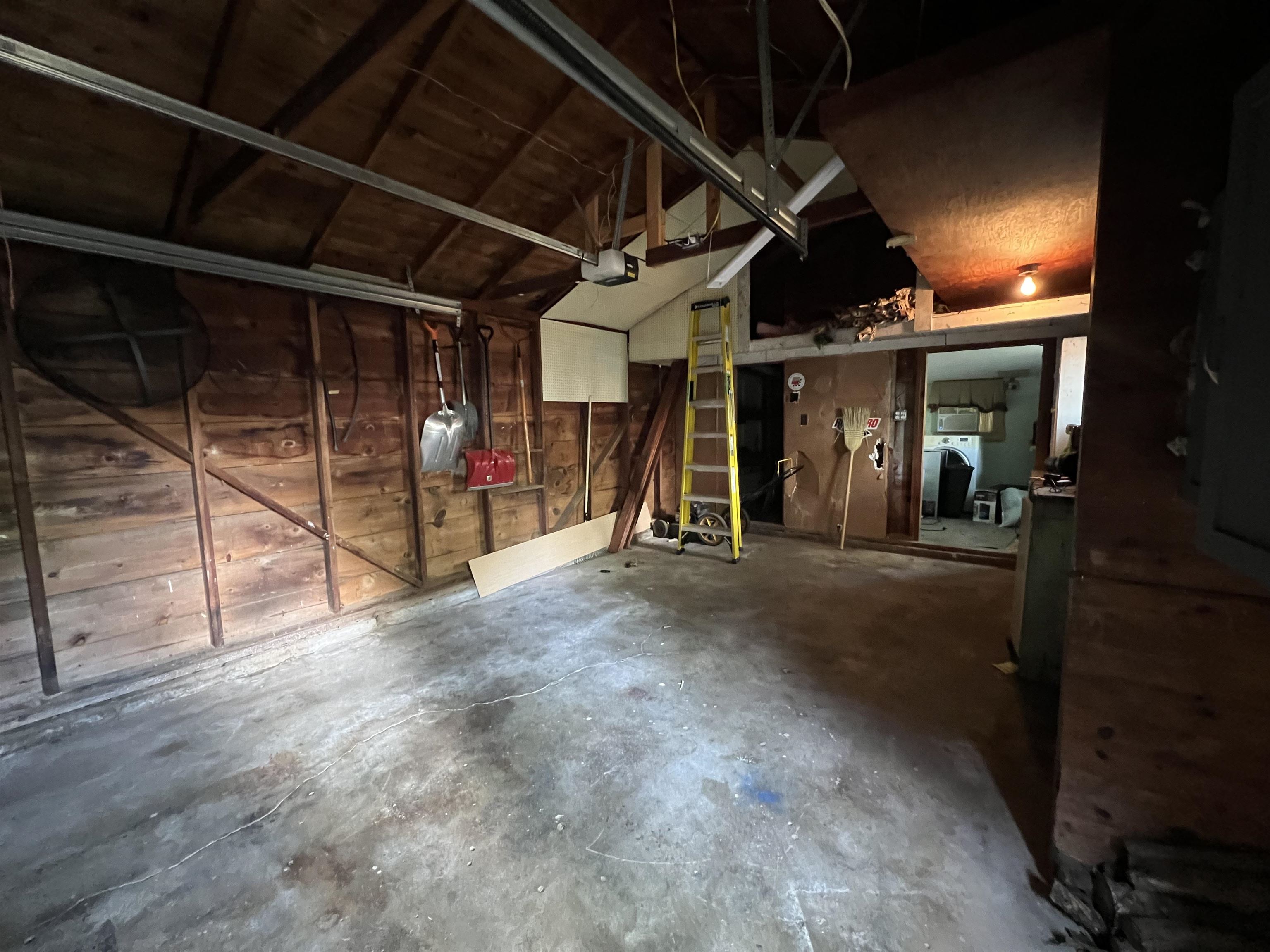 2016 Loomis St Property Photo 27