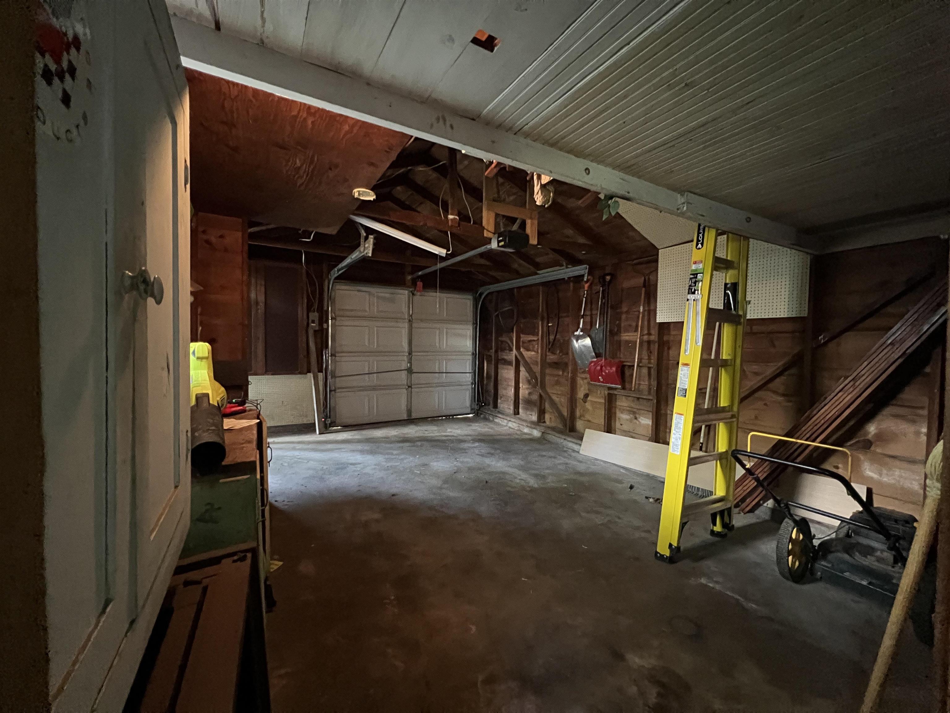 2016 Loomis St Property Photo 28