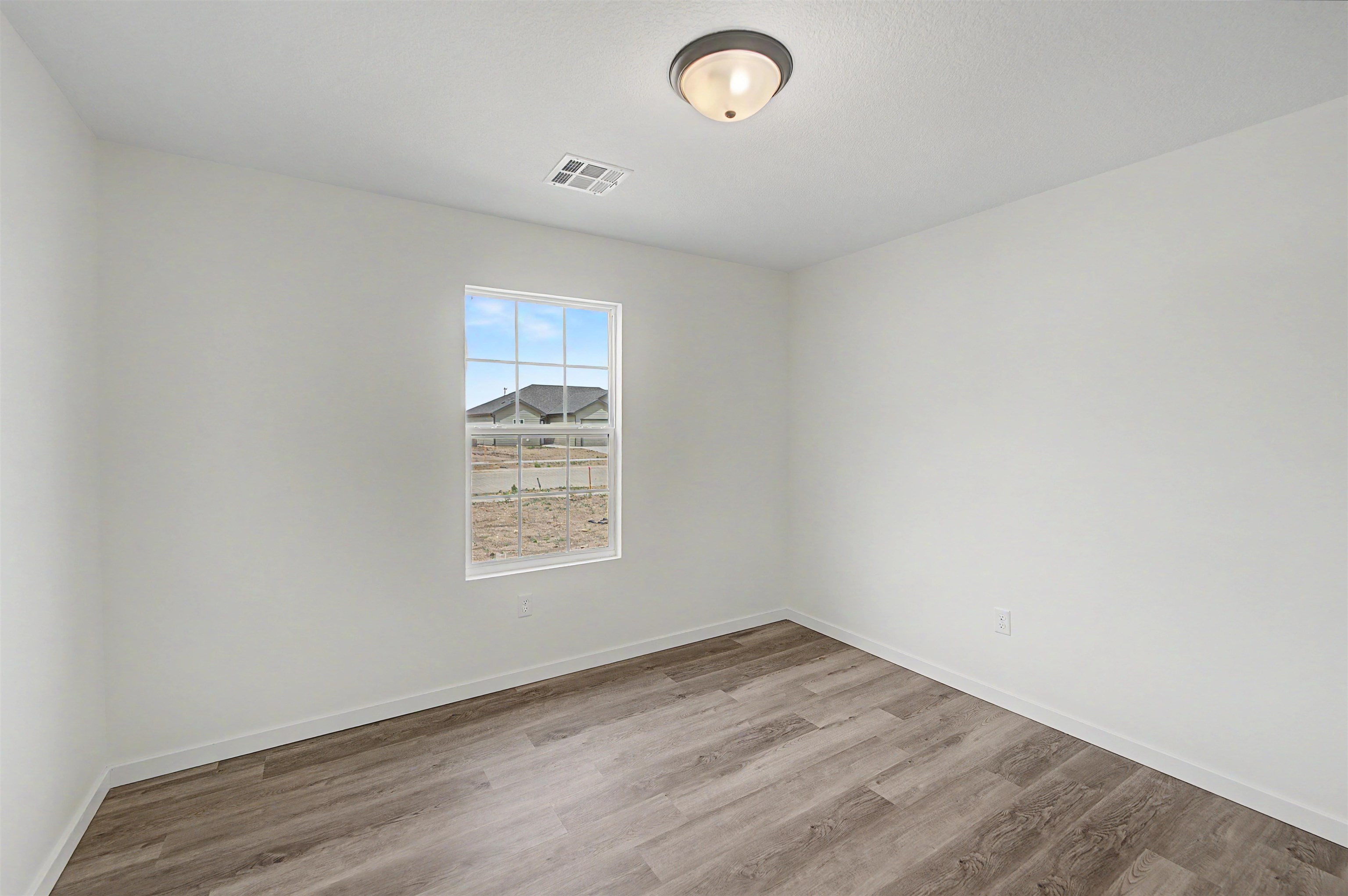 1218 Fountain Dr Property Photo 11