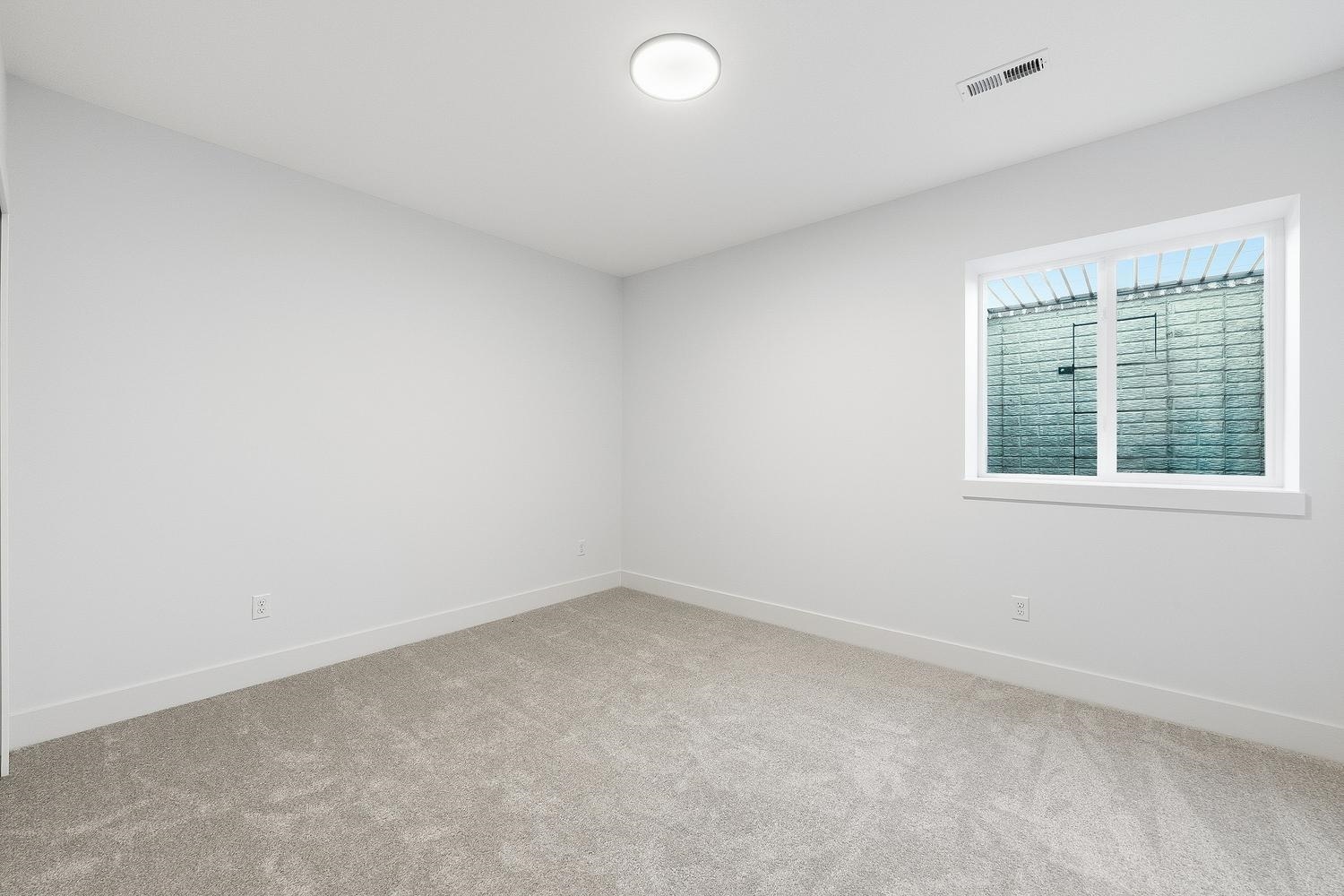3408 N Deer Rdg Property Photo 32