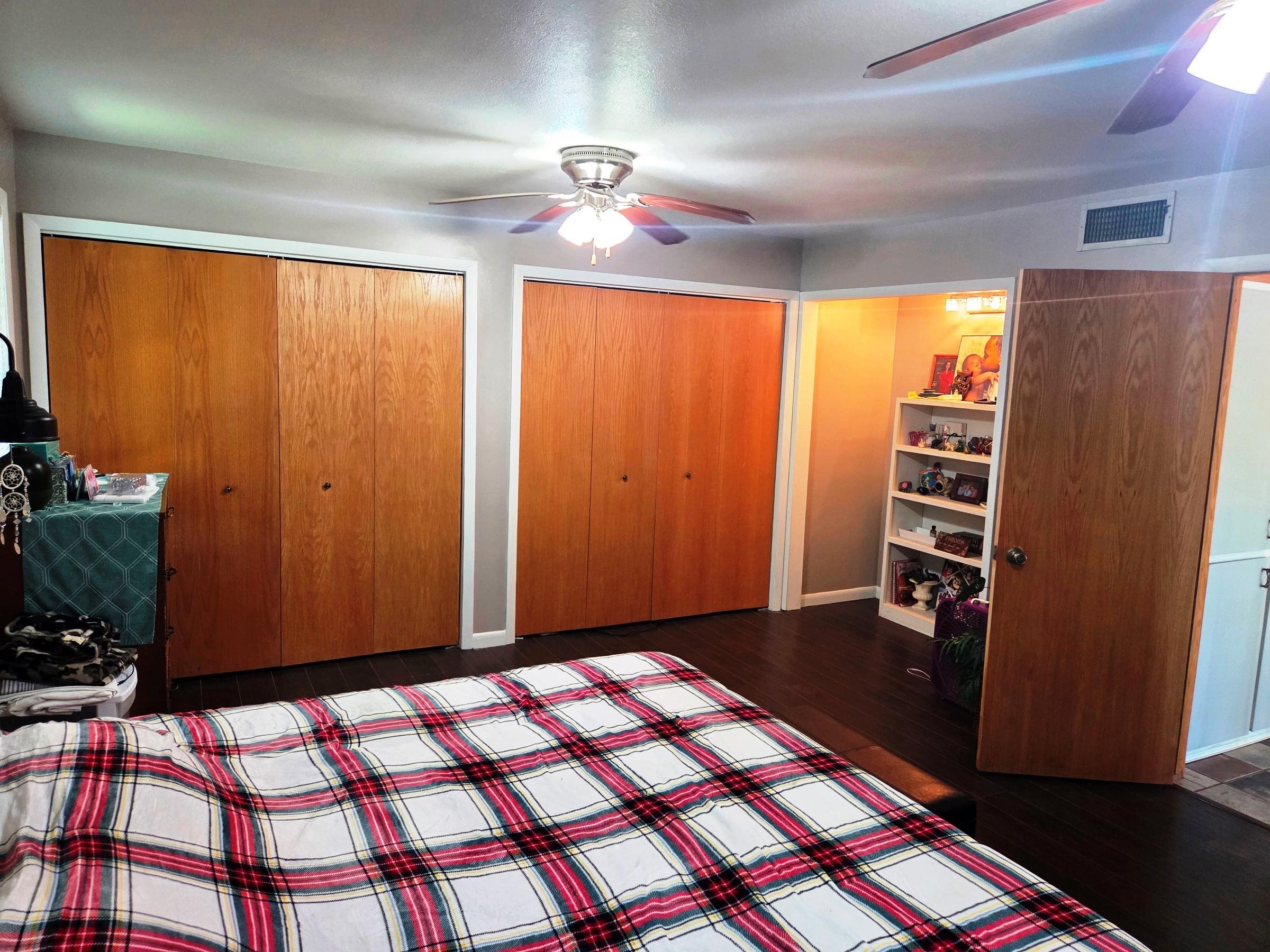 1120 Helen Property Photo 18