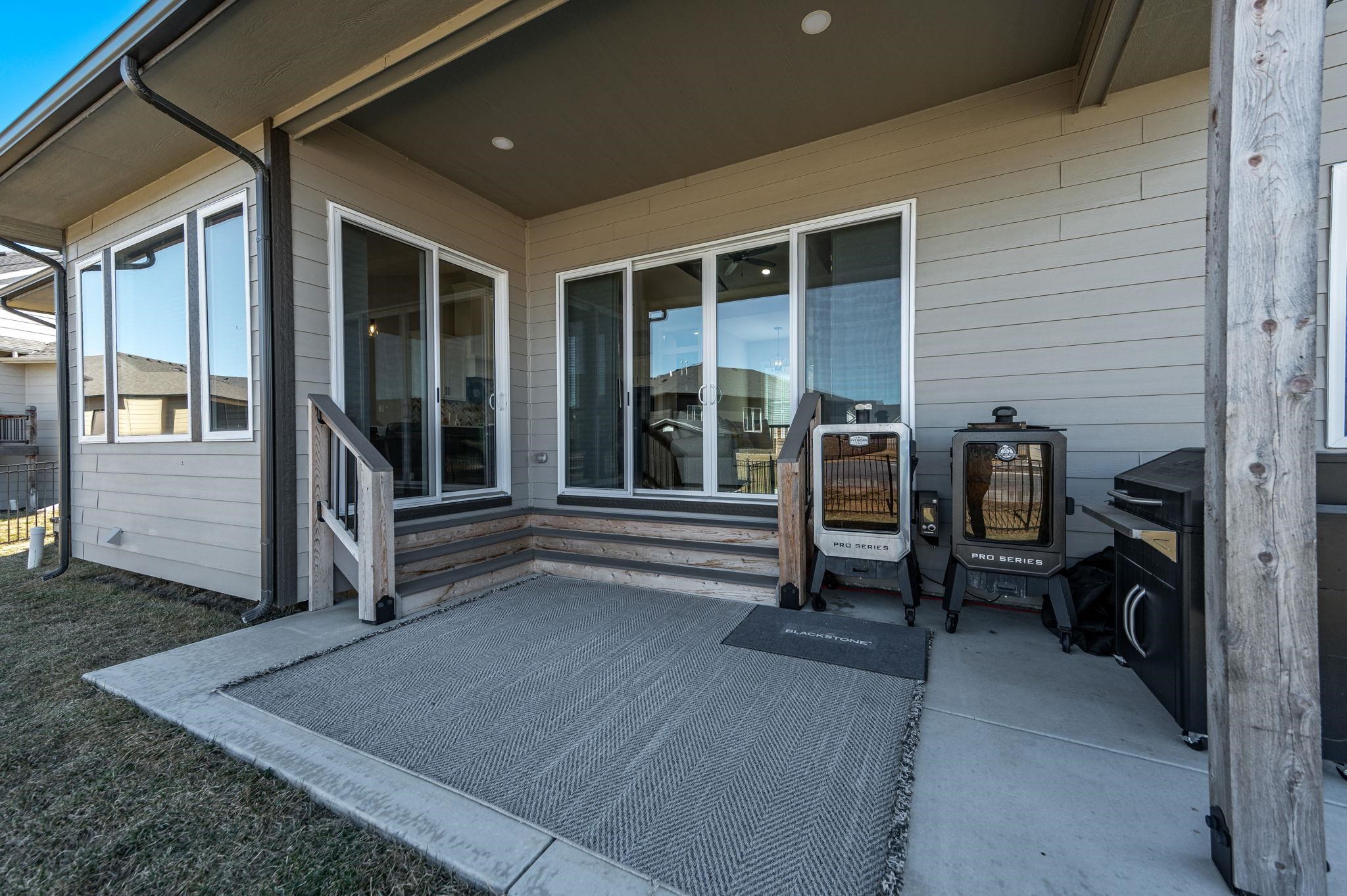 1100 Summerchase Property Photo 29