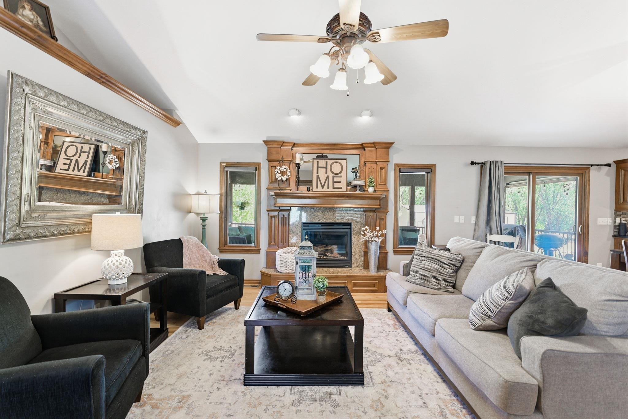 6402 Busy Bee Ct Property Photo 6