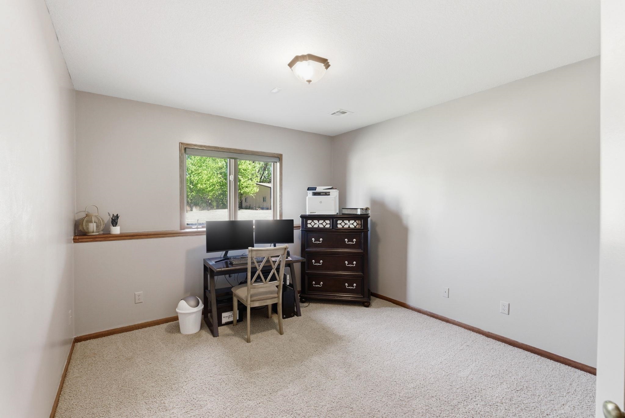 6402 Busy Bee Ct Property Photo 24