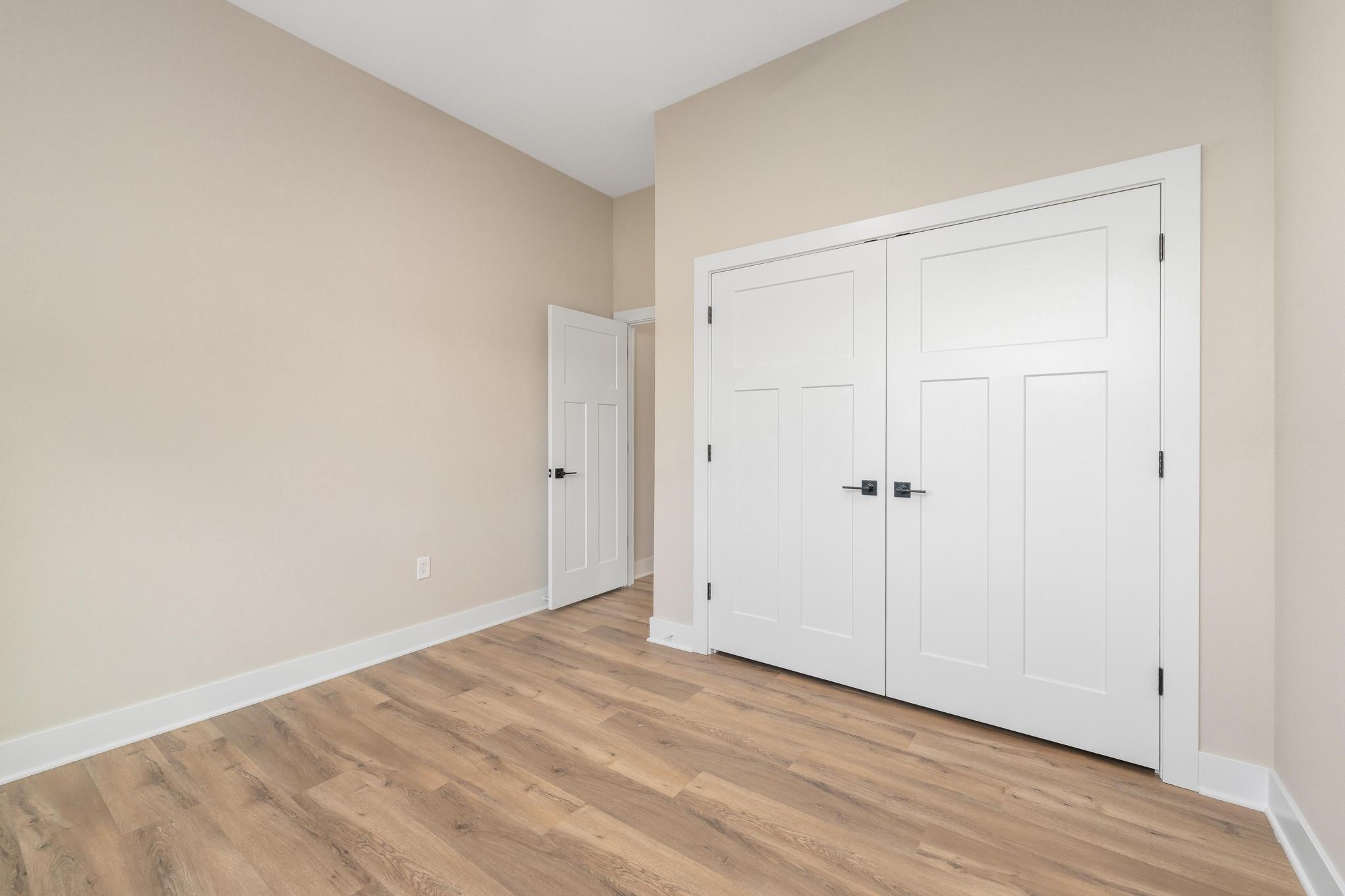 738 N Rainbow Lake Ct. Property Photo 33
