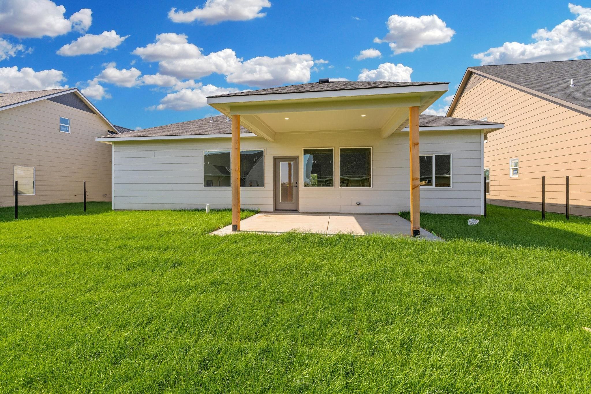 738 N Rainbow Lake Ct. Property Photo 35