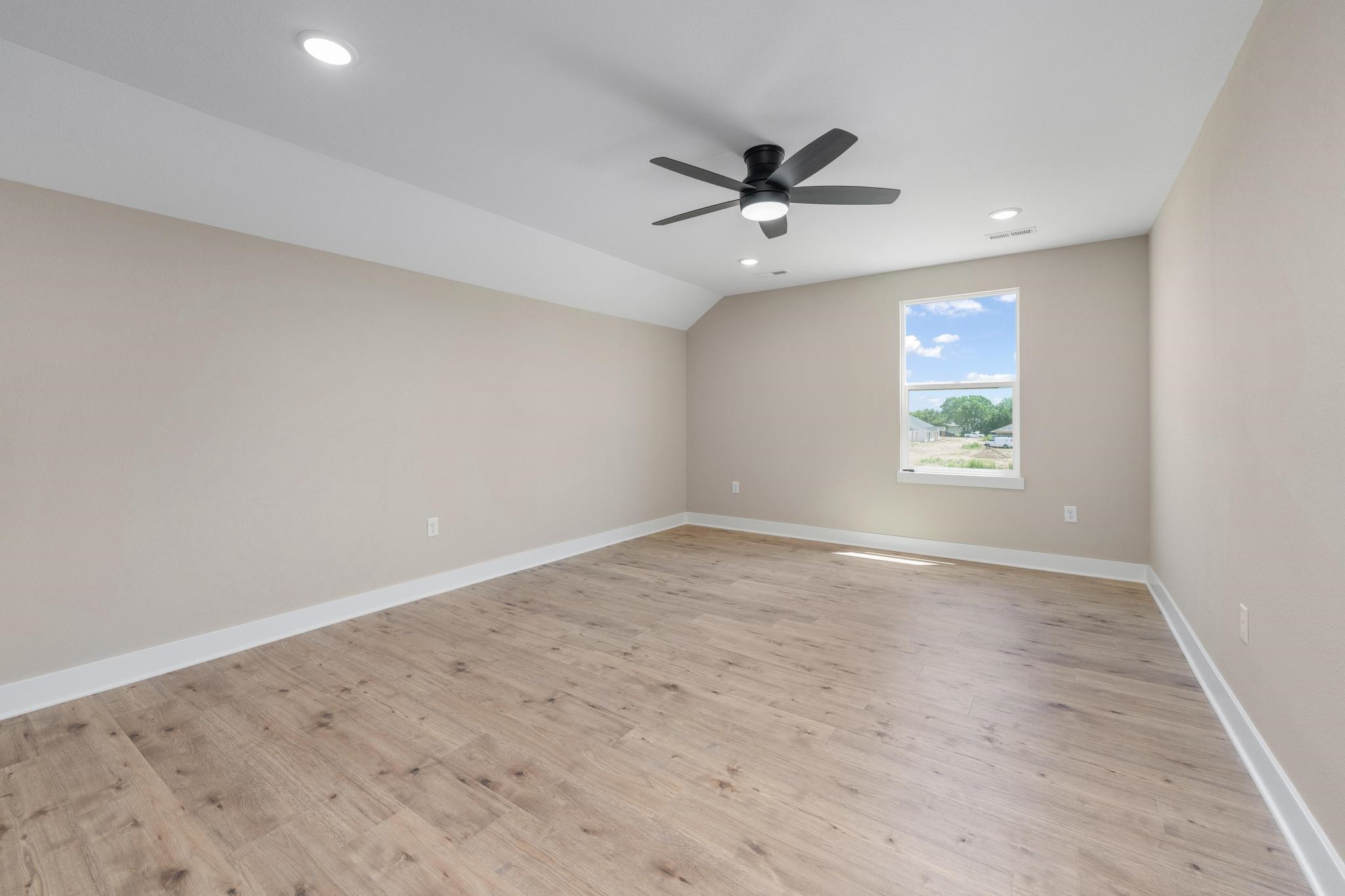 734 N Rainbow Lake Ct. Property Photo 30
