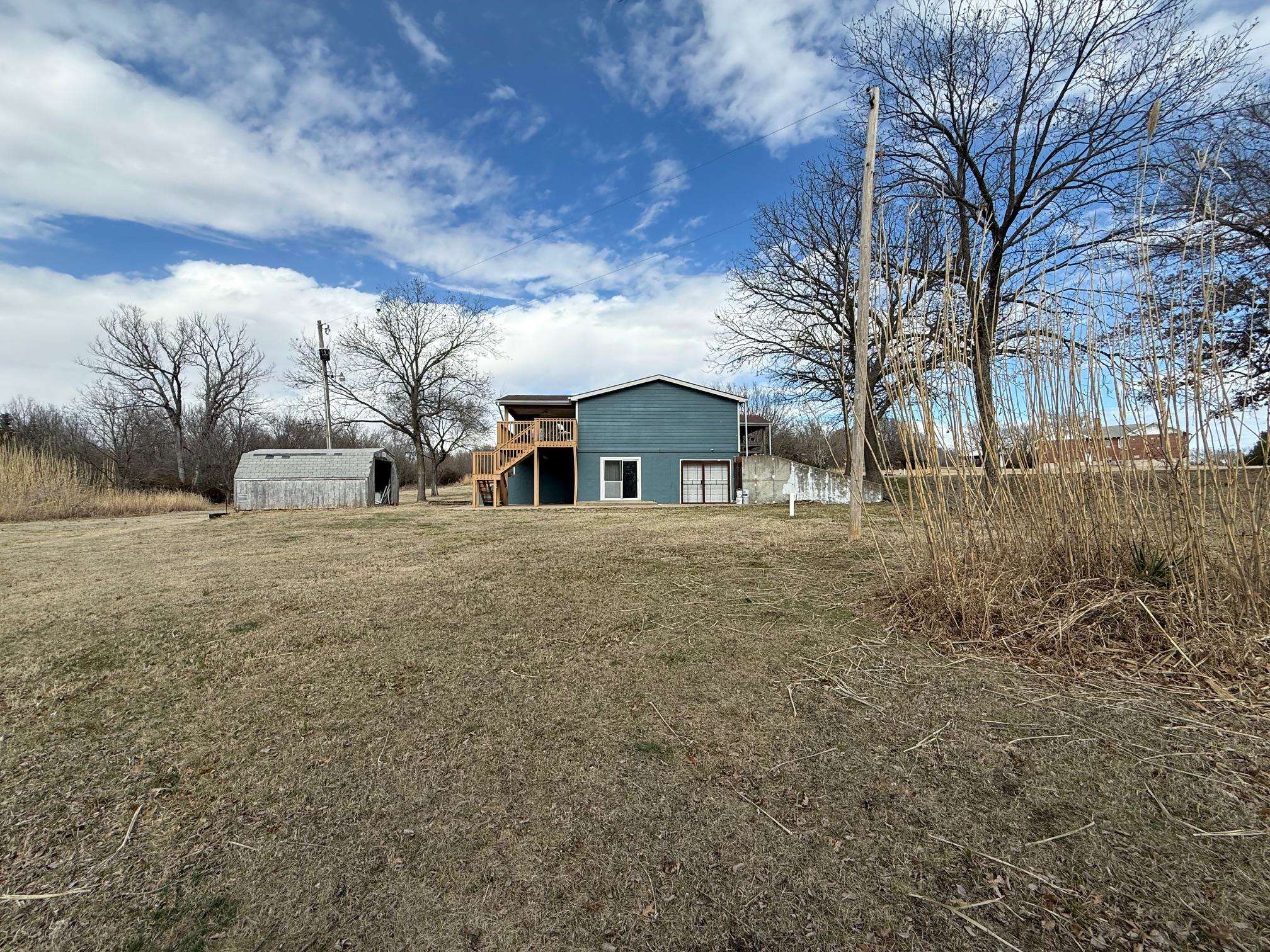 415 Lazette St Property Photo 30