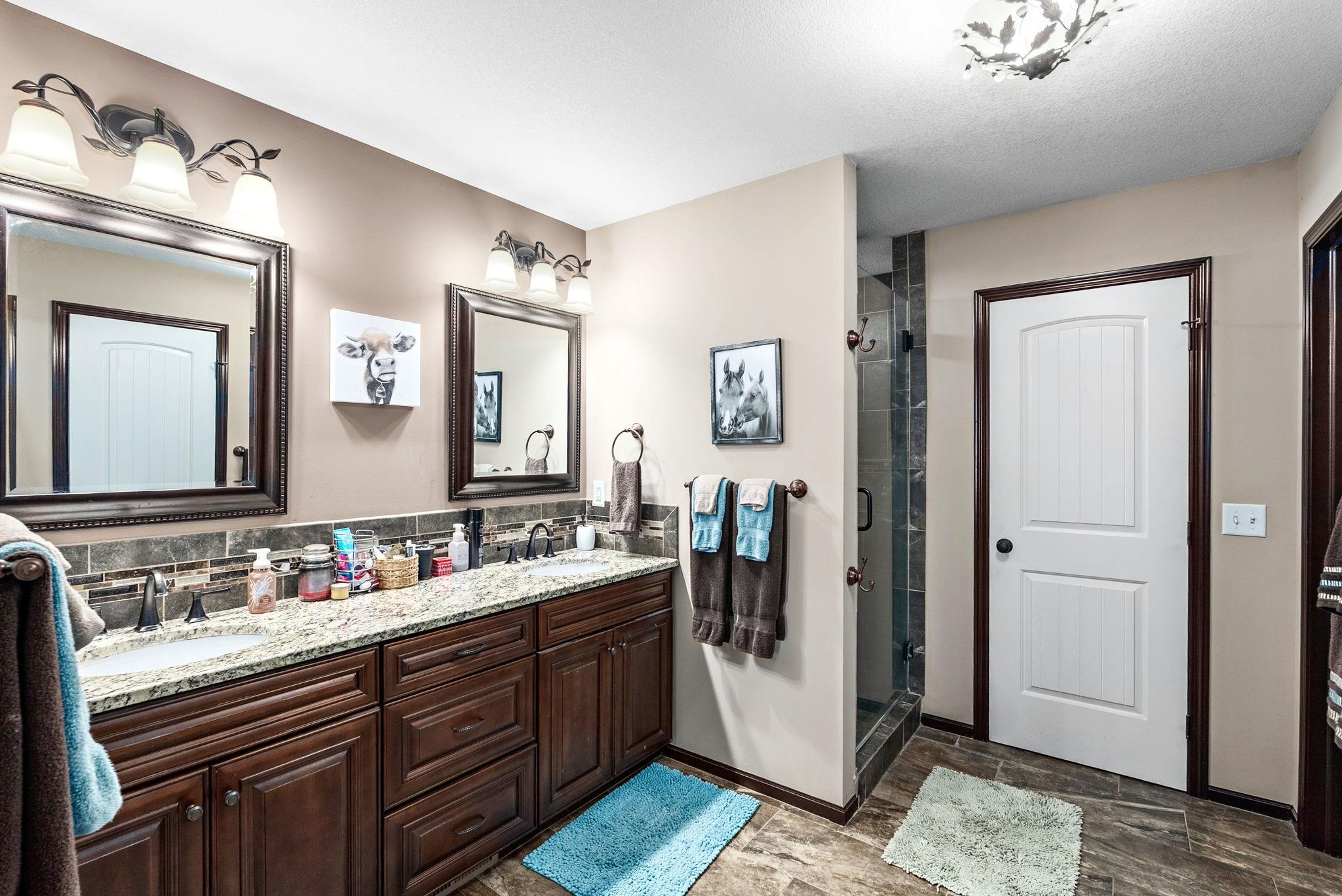 21249 Sw Meadowlark Rd Property Photo 13