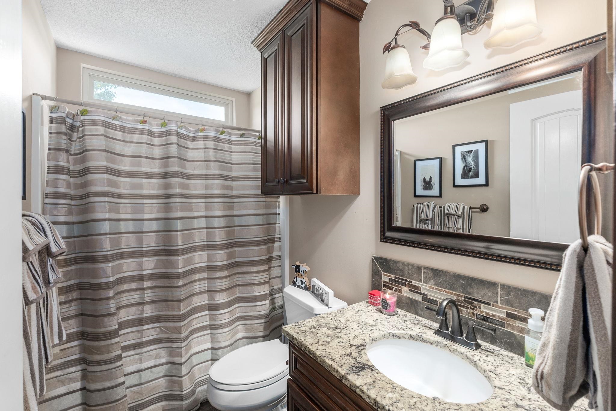 21249 Sw Meadowlark Rd Property Photo 16