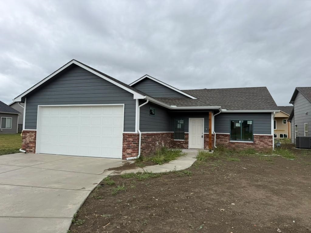 5079 N Toben Dr. Property Photo 1