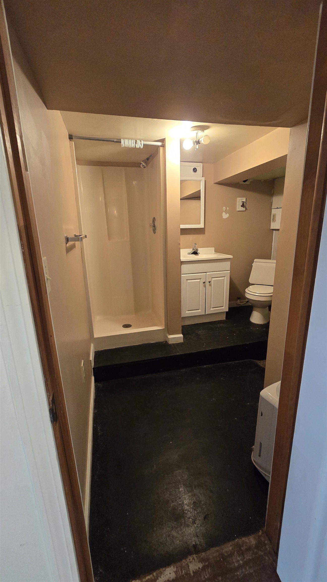111 W 1st Property Photo 17