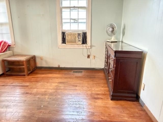 1119 S Pershing Ave Property Photo 10