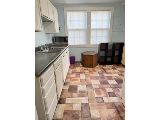 1119 S Pershing Ave Property Photo 13