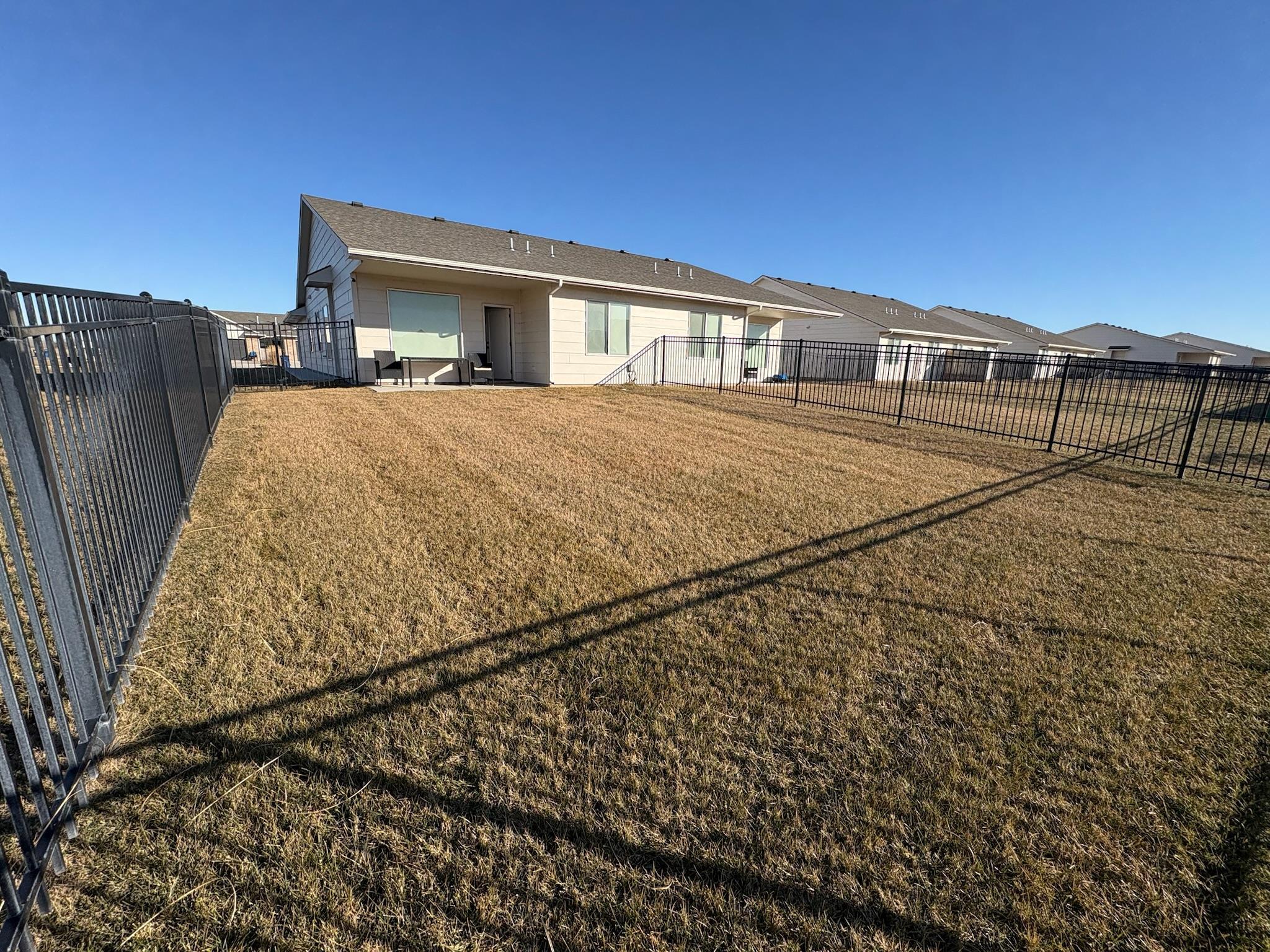 6843-6845 W Kollmeyer Property Photo 9