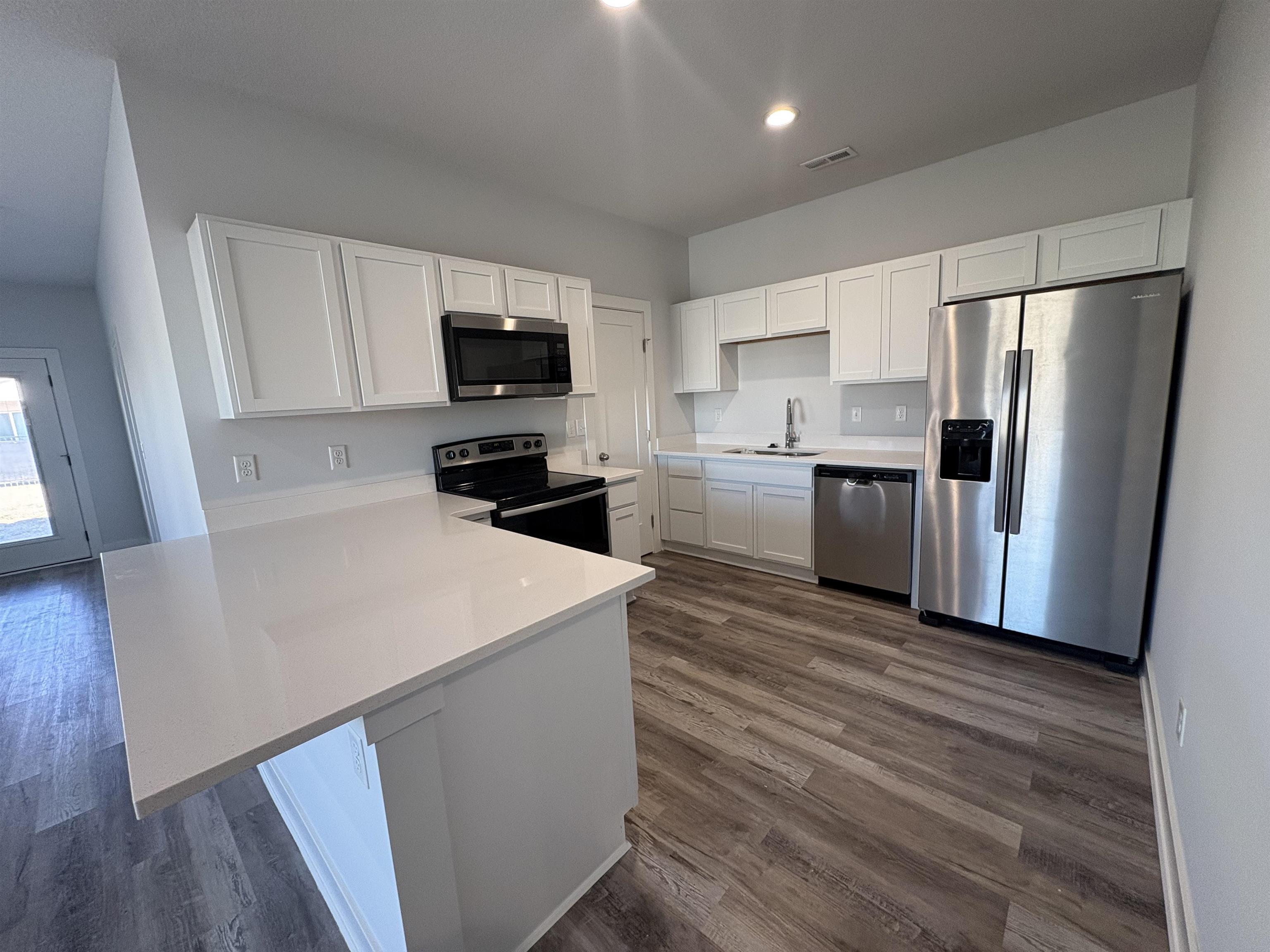 6837-6839 W Kollmeyer Property Photo 8
