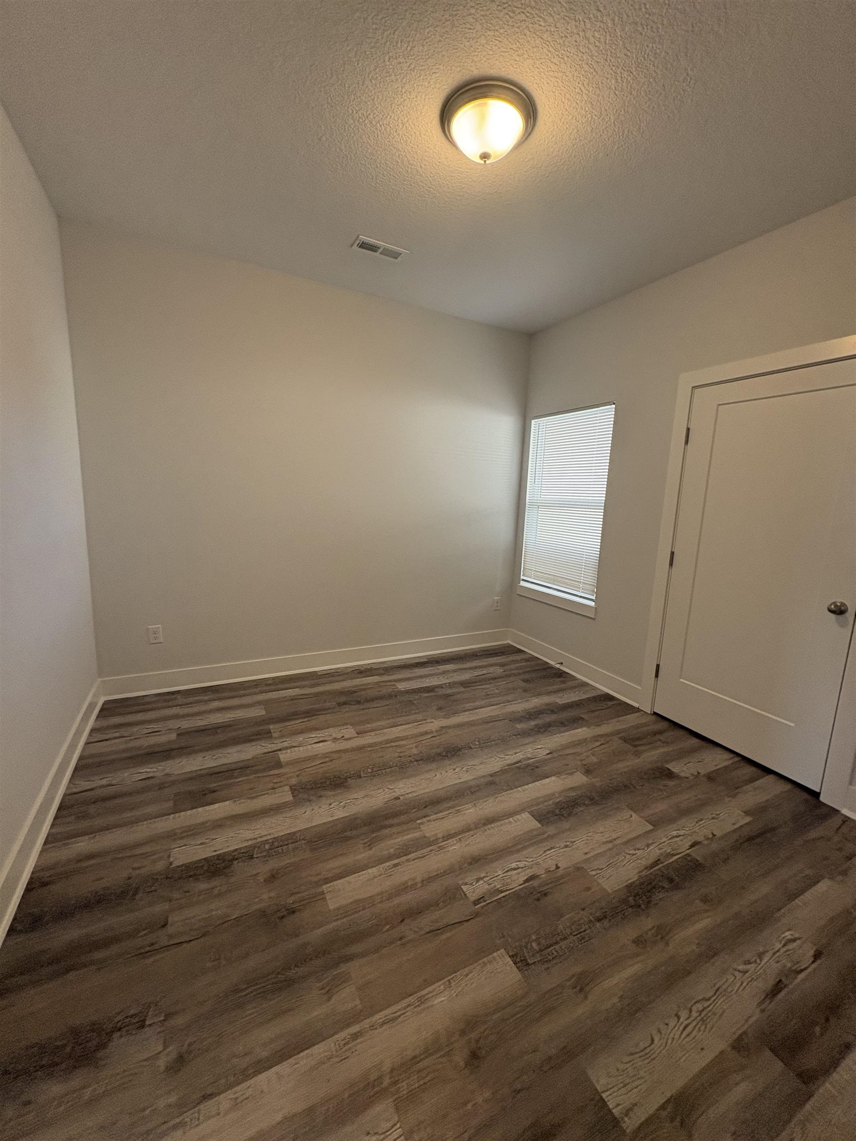 6837-6839 W Kollmeyer Property Photo 15