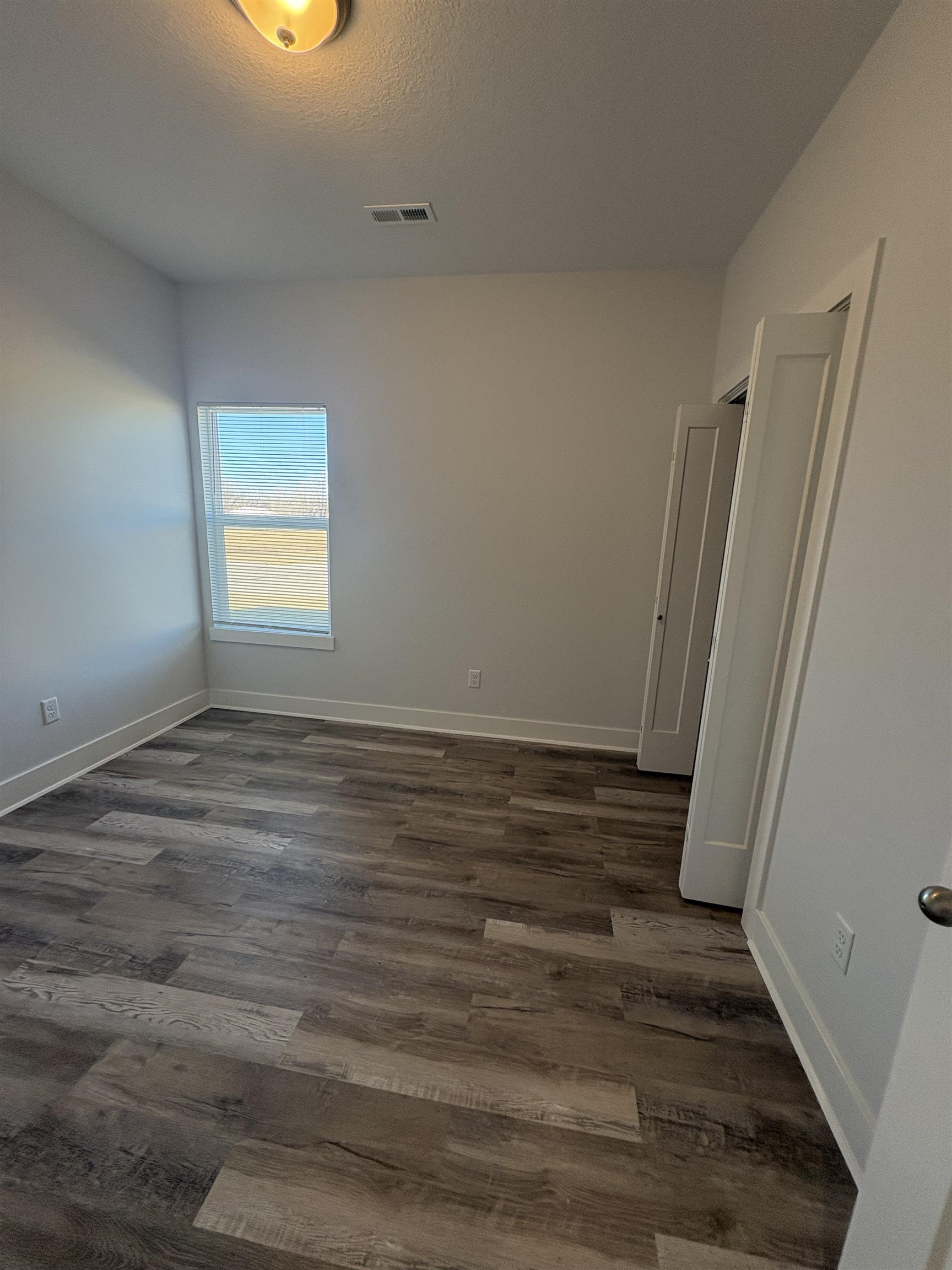6837-6839 W Kollmeyer Property Photo 16