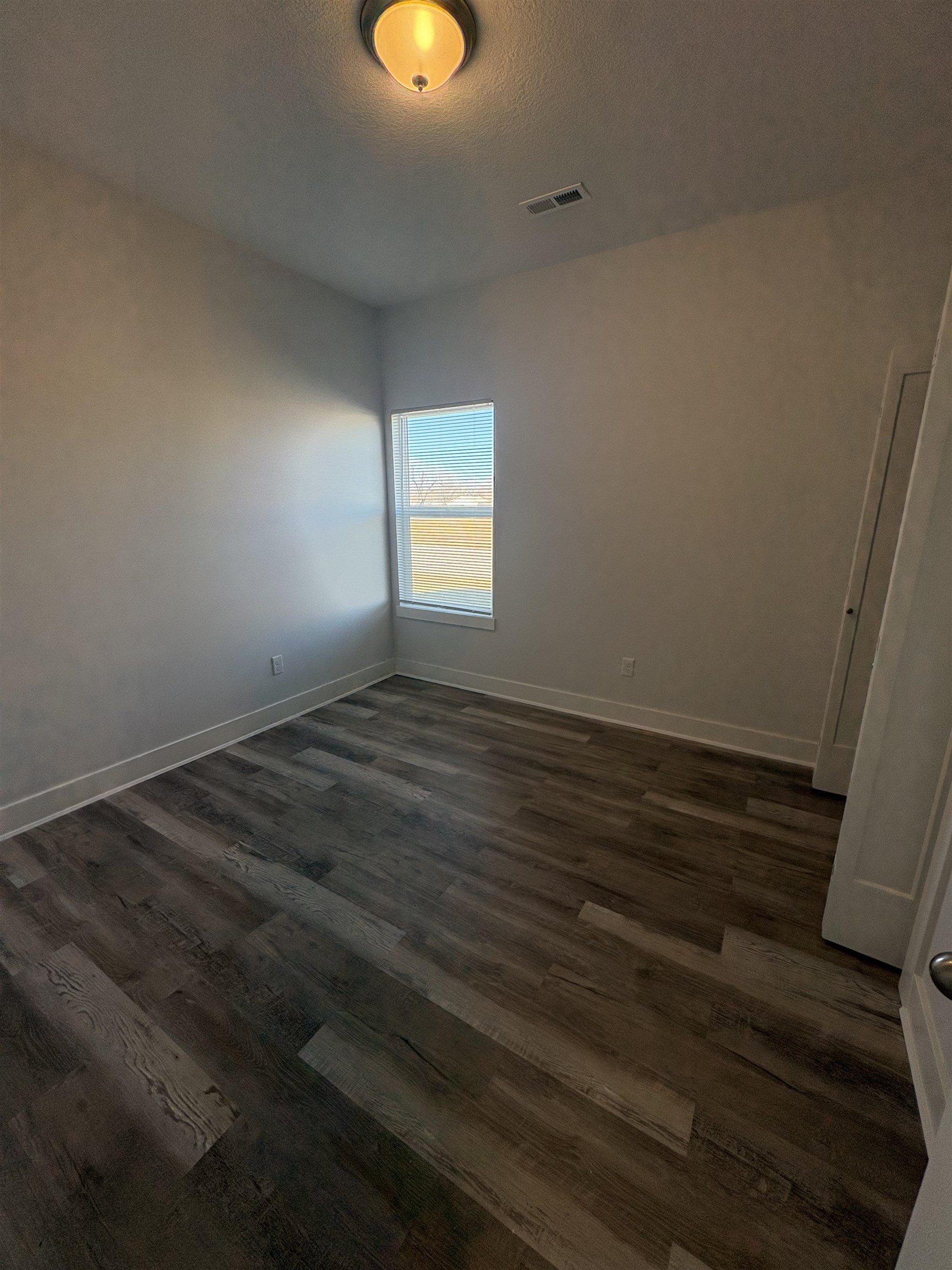 6837-6839 W Kollmeyer Property Photo 17