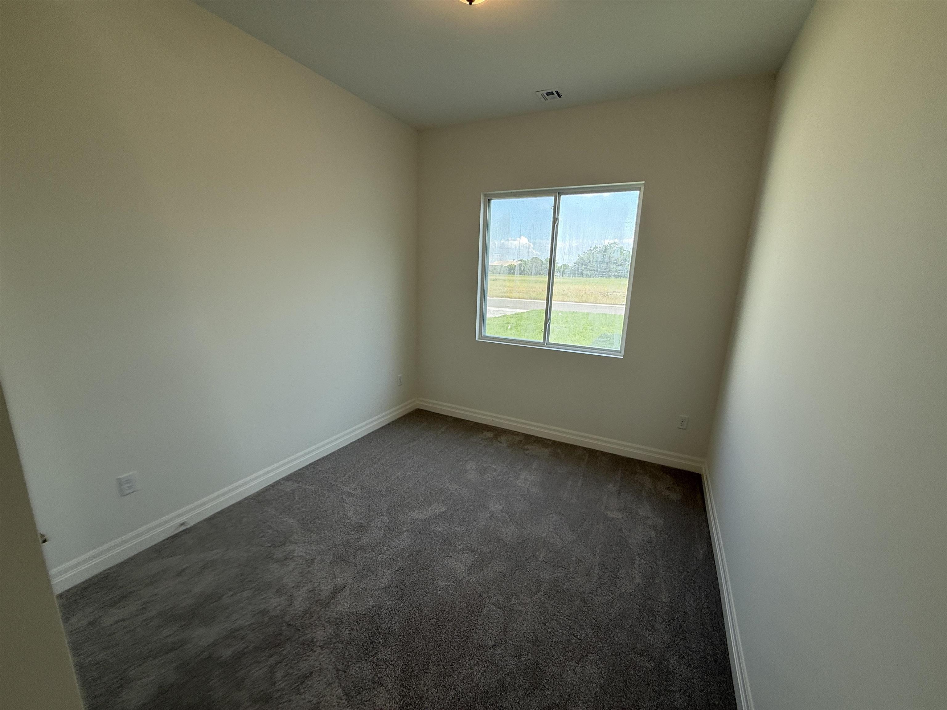 27 Kingdom Ct Property Photo 15